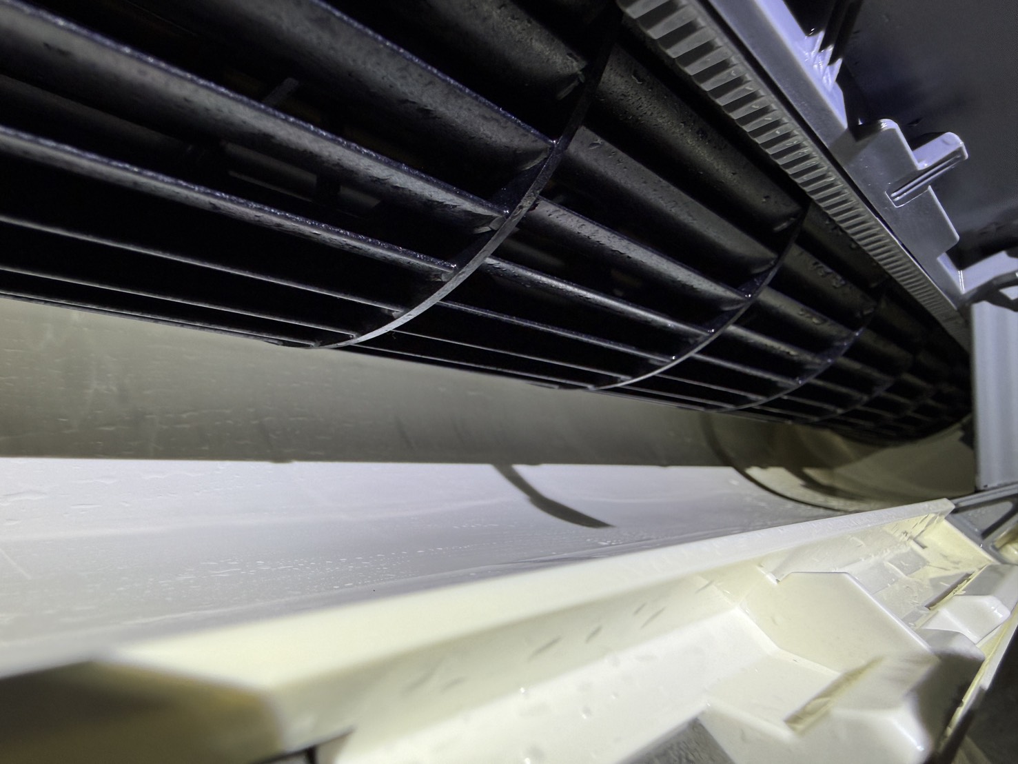 東京都荒川区西尾久の壁掛けエアコンの作業後3