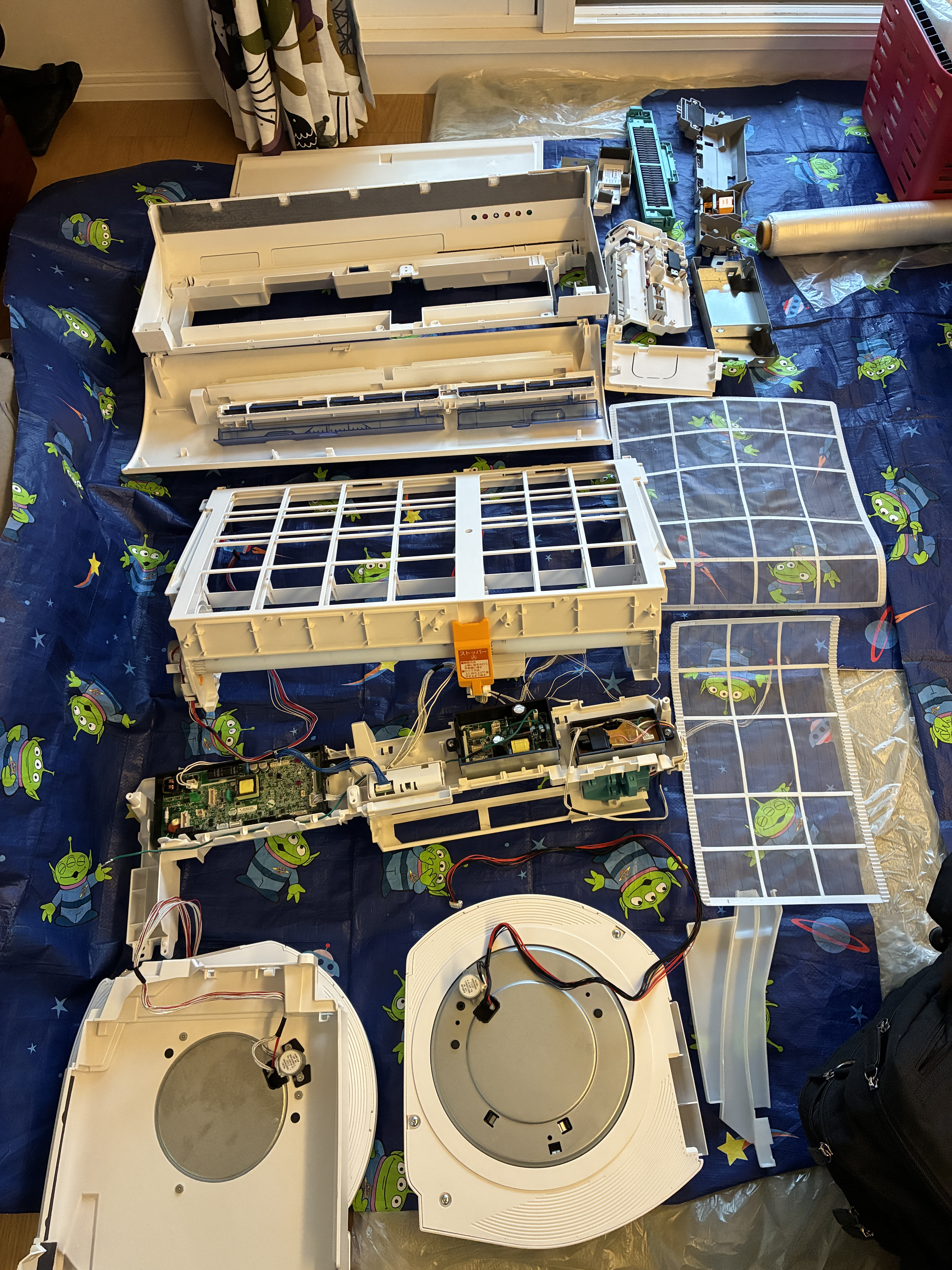 大阪府茨木市紫明園のお掃除機能付きエアコンの作業後1