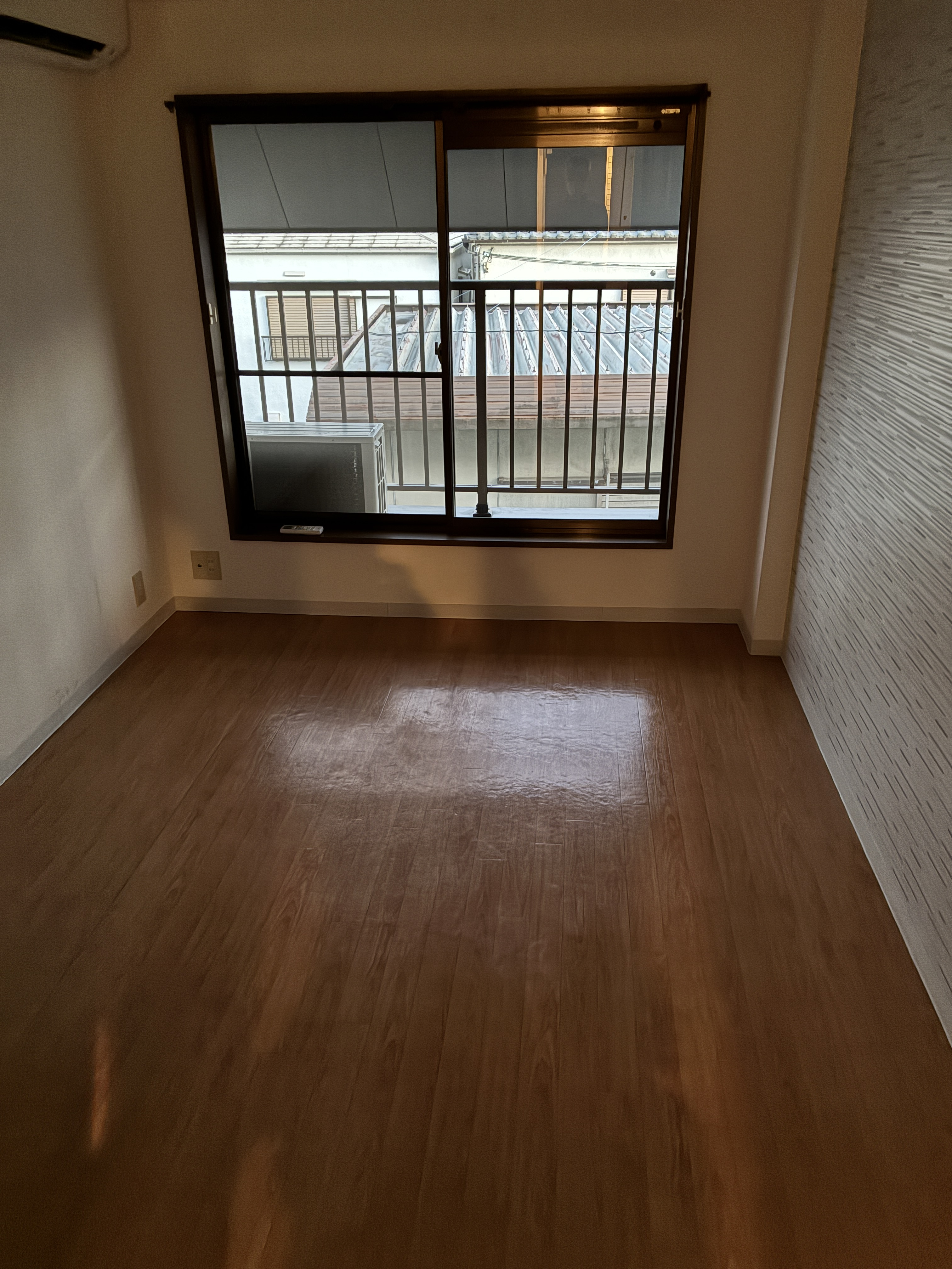 大阪府茨木市清水の賃貸住宅退去後の原状回復クリーニングの作業前1