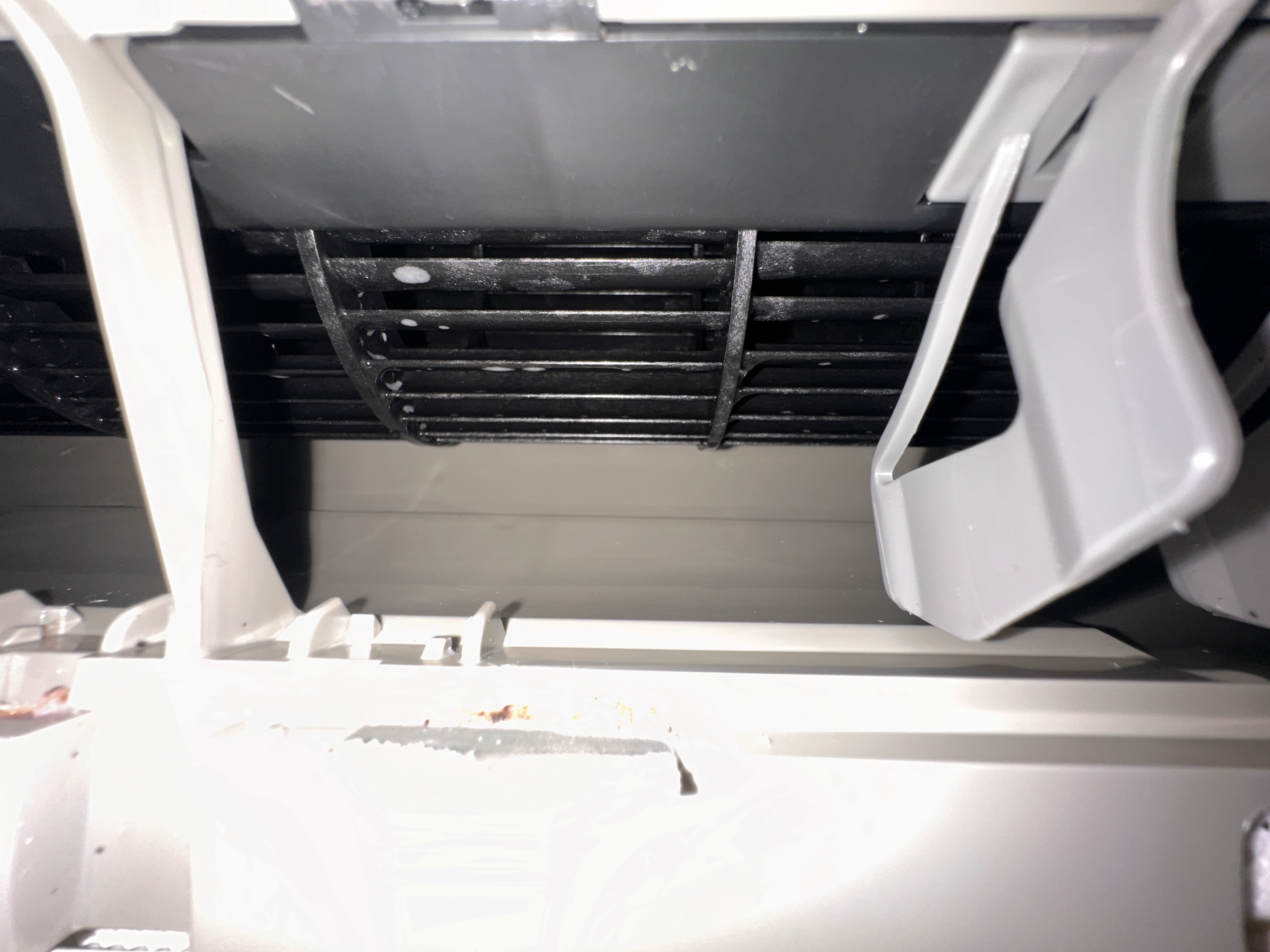 三重県志摩市浜島町の壁掛けエアコンの作業後2