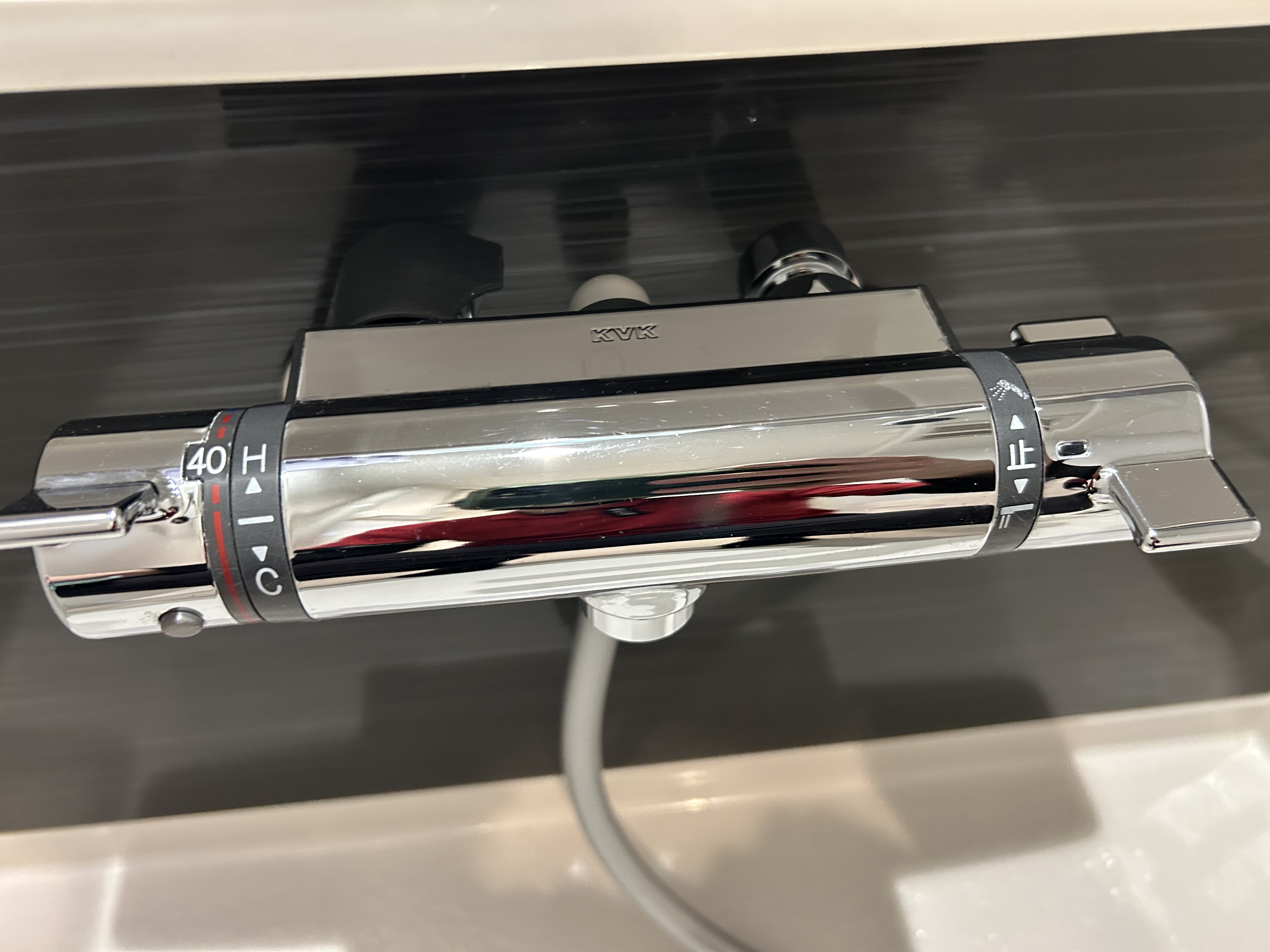 東京都中野区中央3丁目の浴室・お風呂クリーニングの作業後2