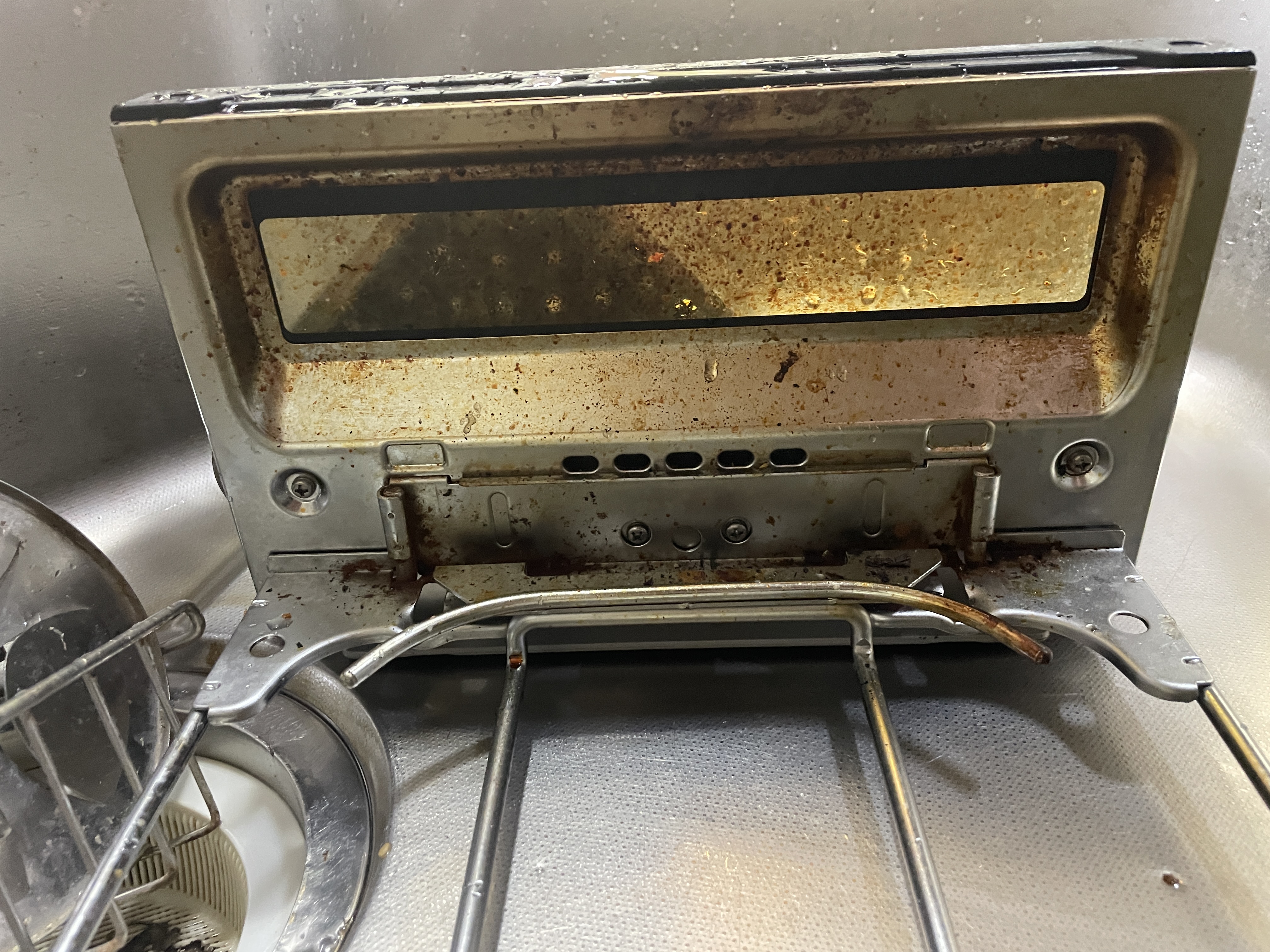 愛知県名古屋市千種区城木町のキッチンクリーニングの作業前1