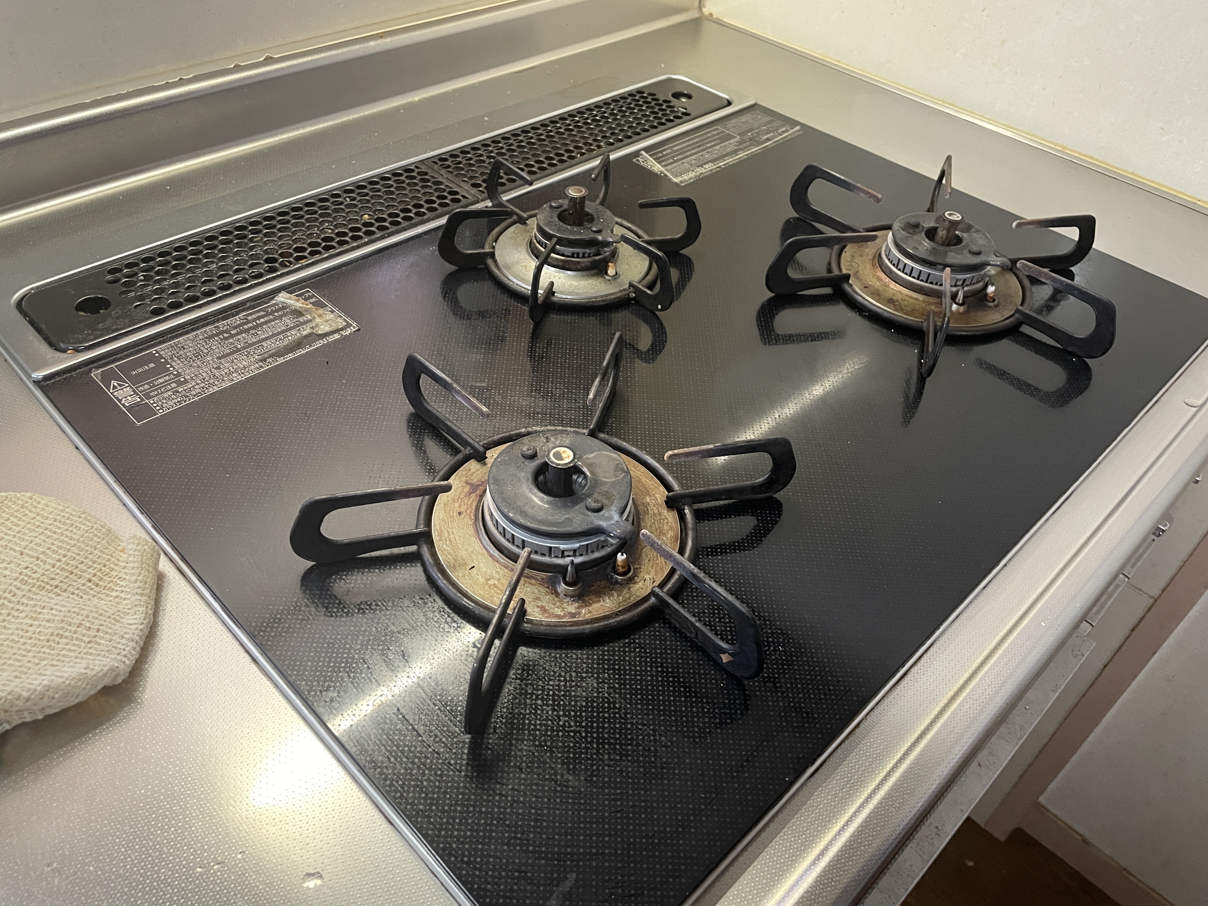 愛知県名古屋市千種区城木町のキッチンクリーニングの作業前3