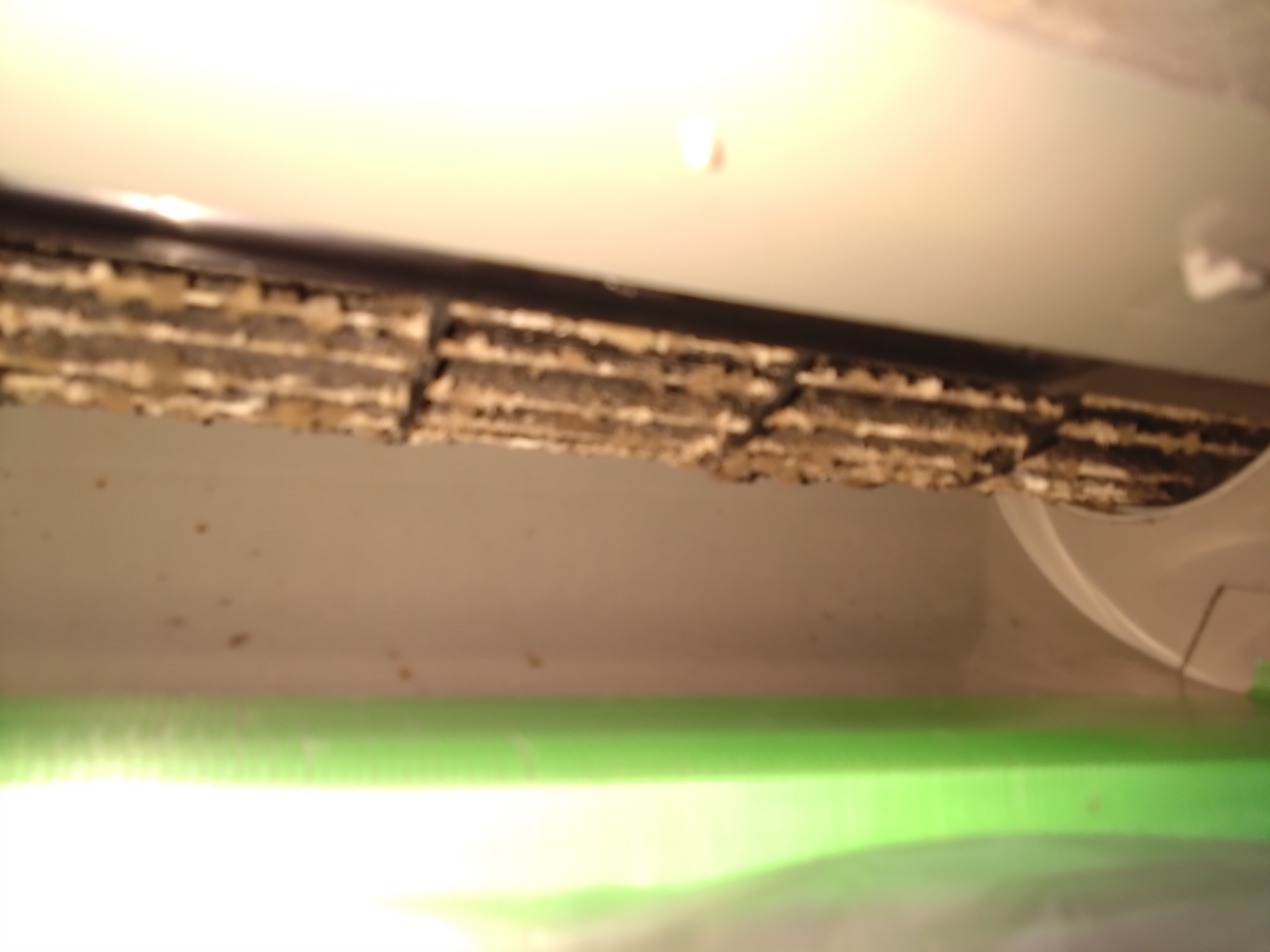 滋賀県大津市の壁掛けエアコンの作業前1