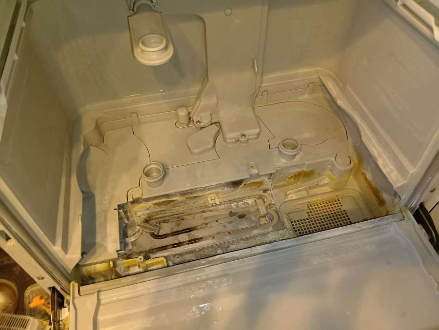 東京都新宿区富久町のキッチンクリーニングの作業前1