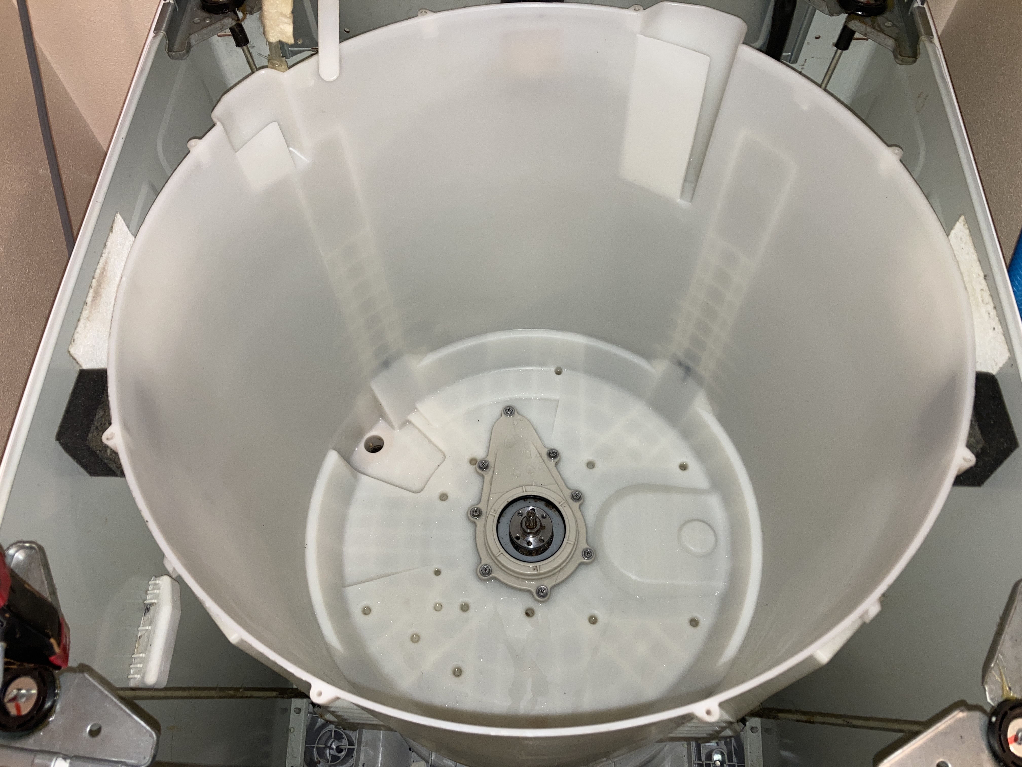 京都府京都市右京区西院高田町の洗濯機分解クリーニングの作業後2