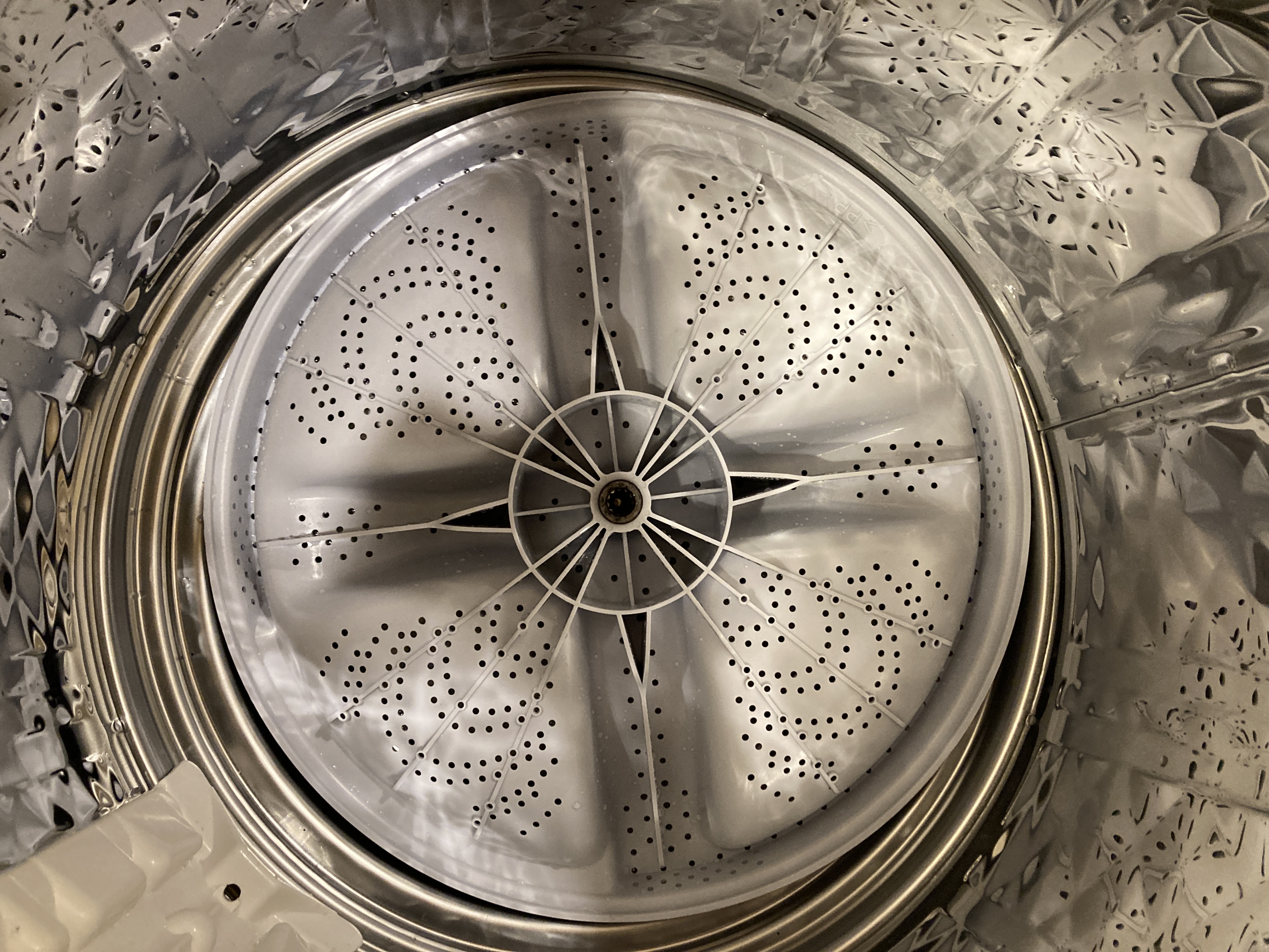 京都府京都市右京区西院高田町の洗濯機分解クリーニングの作業後3