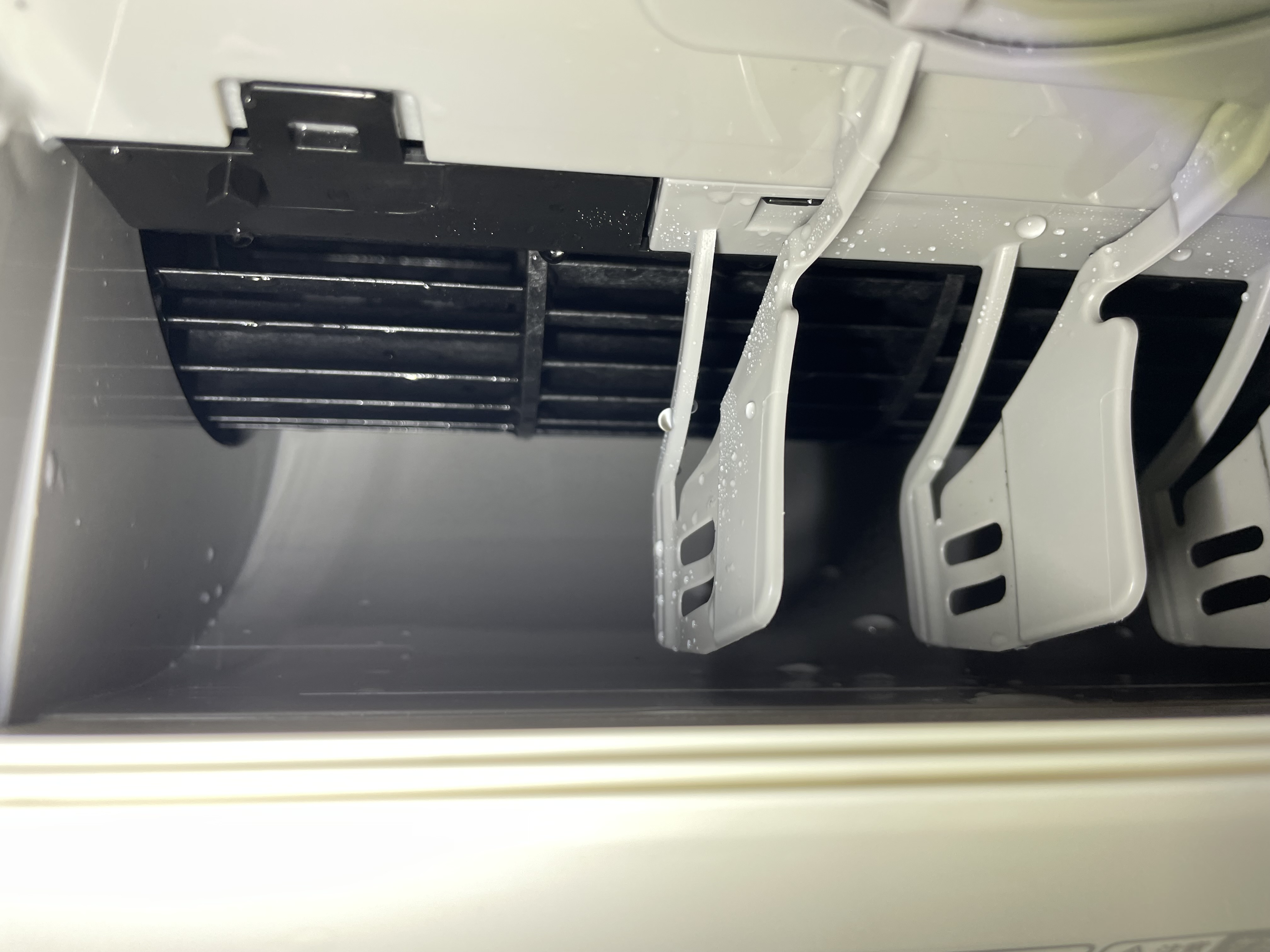 東京都目黒区自由が丘の壁掛けエアコンの作業後2