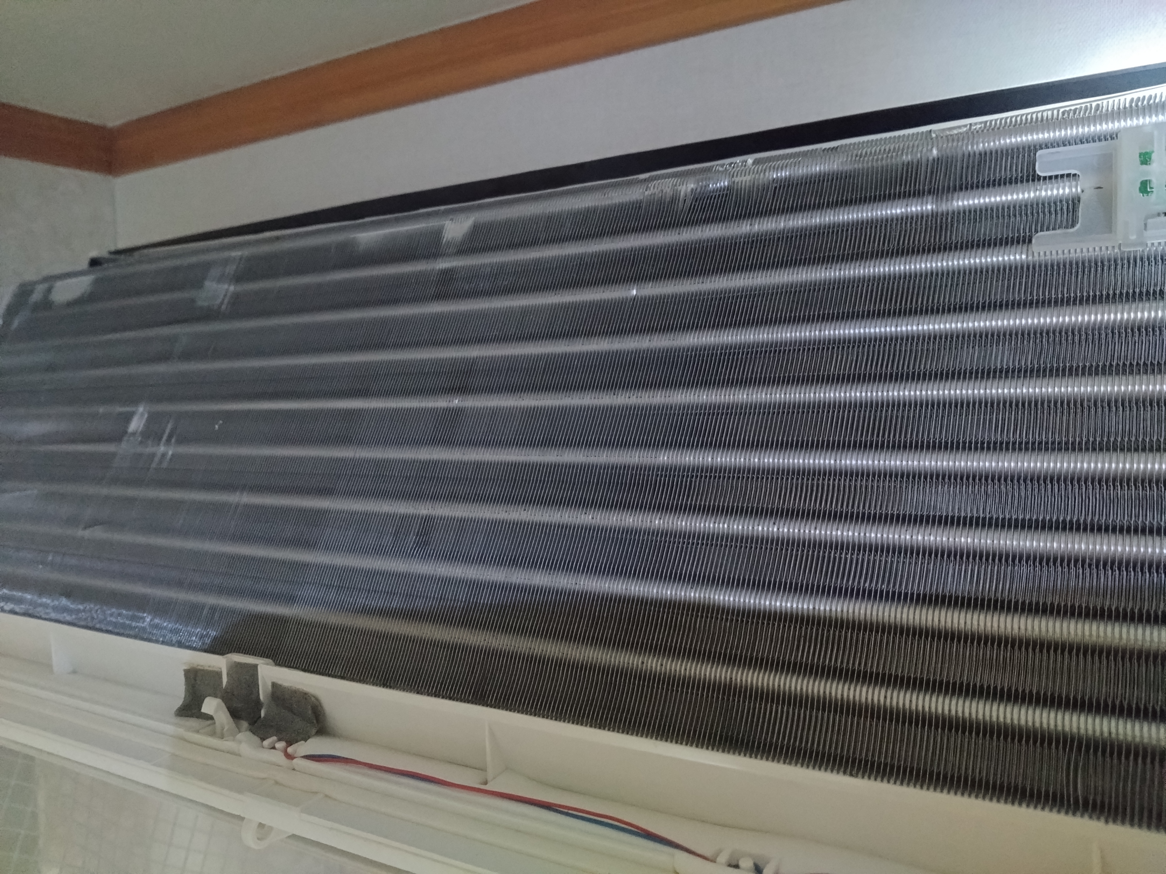 千葉県四街道市のお掃除機能付きエアコンの作業後2