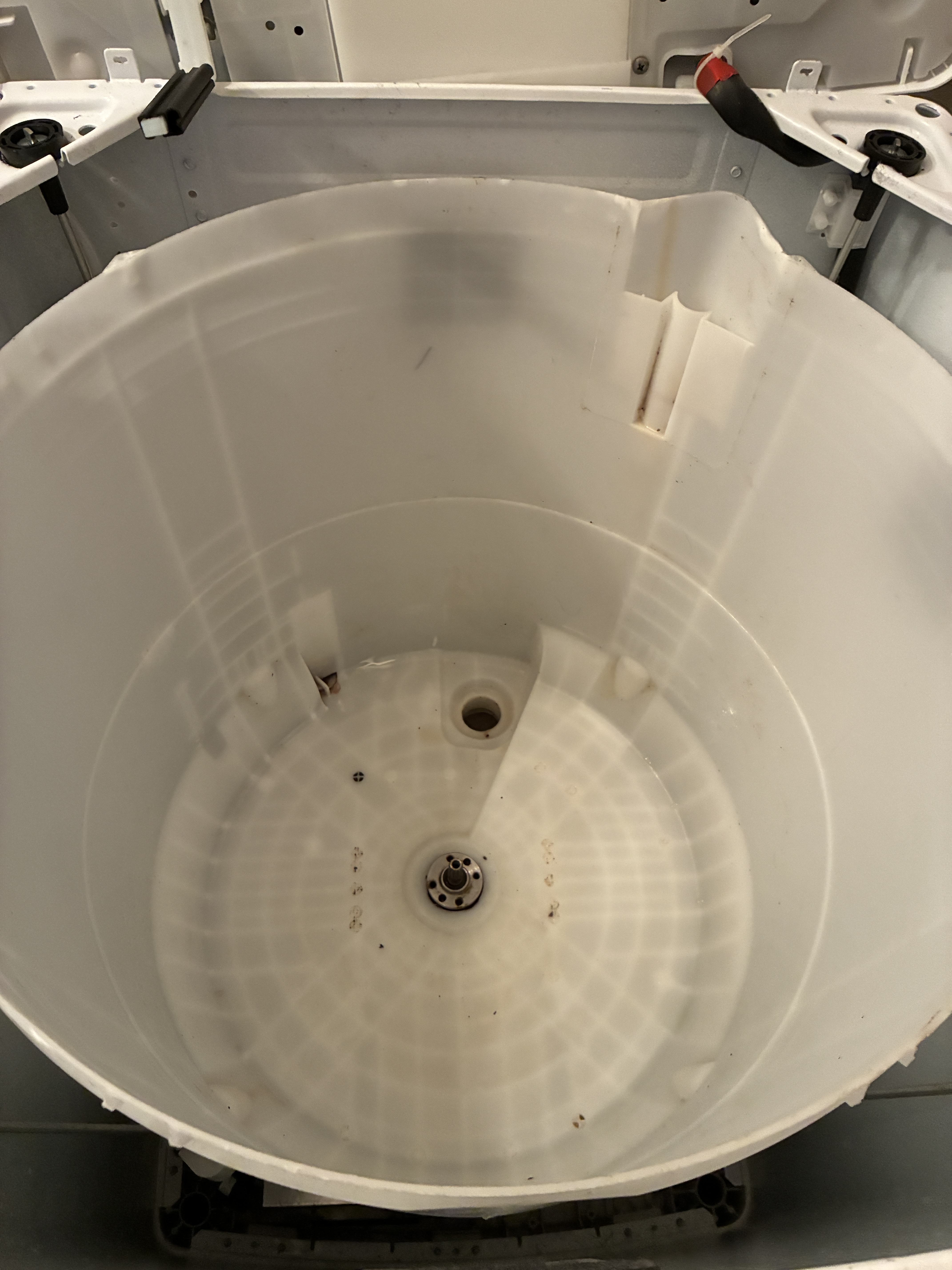 大阪府東大阪市の洗濯機分解クリーニングの作業後1