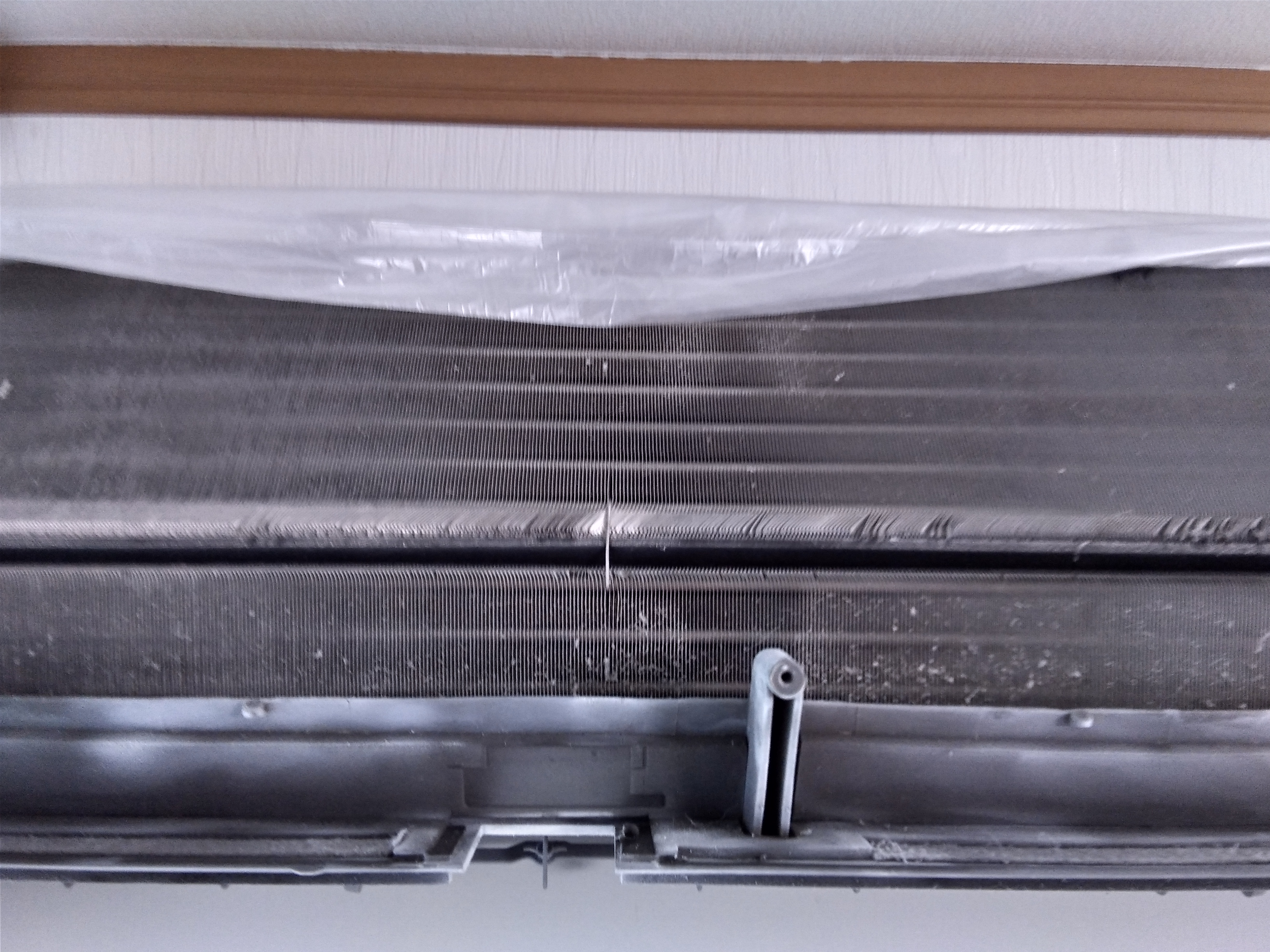 福島県いわき市泉のお掃除機能付きエアコンの作業前2