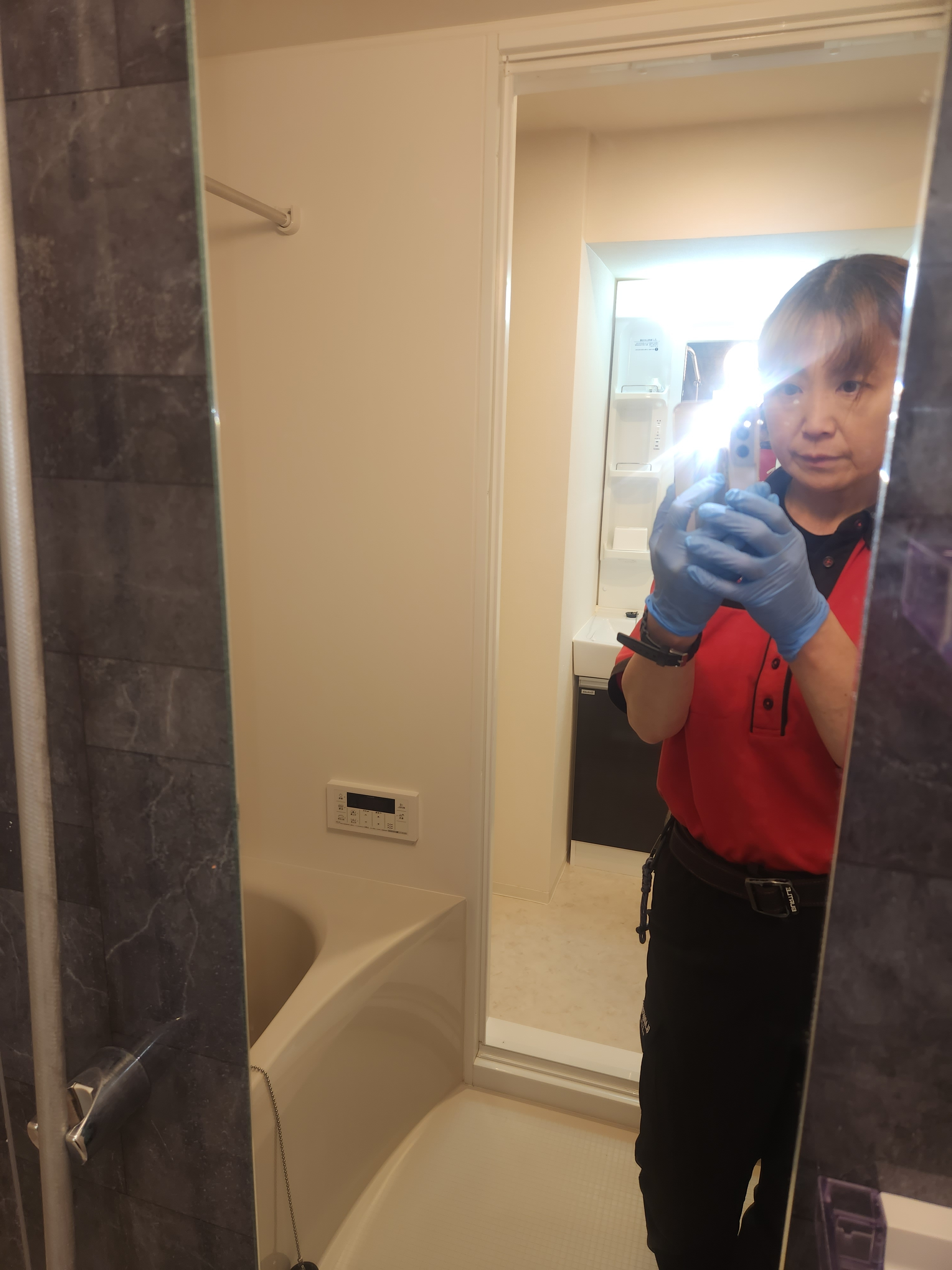 埼玉県入間郡毛呂山町の浴室・お風呂クリーニングの作業後1