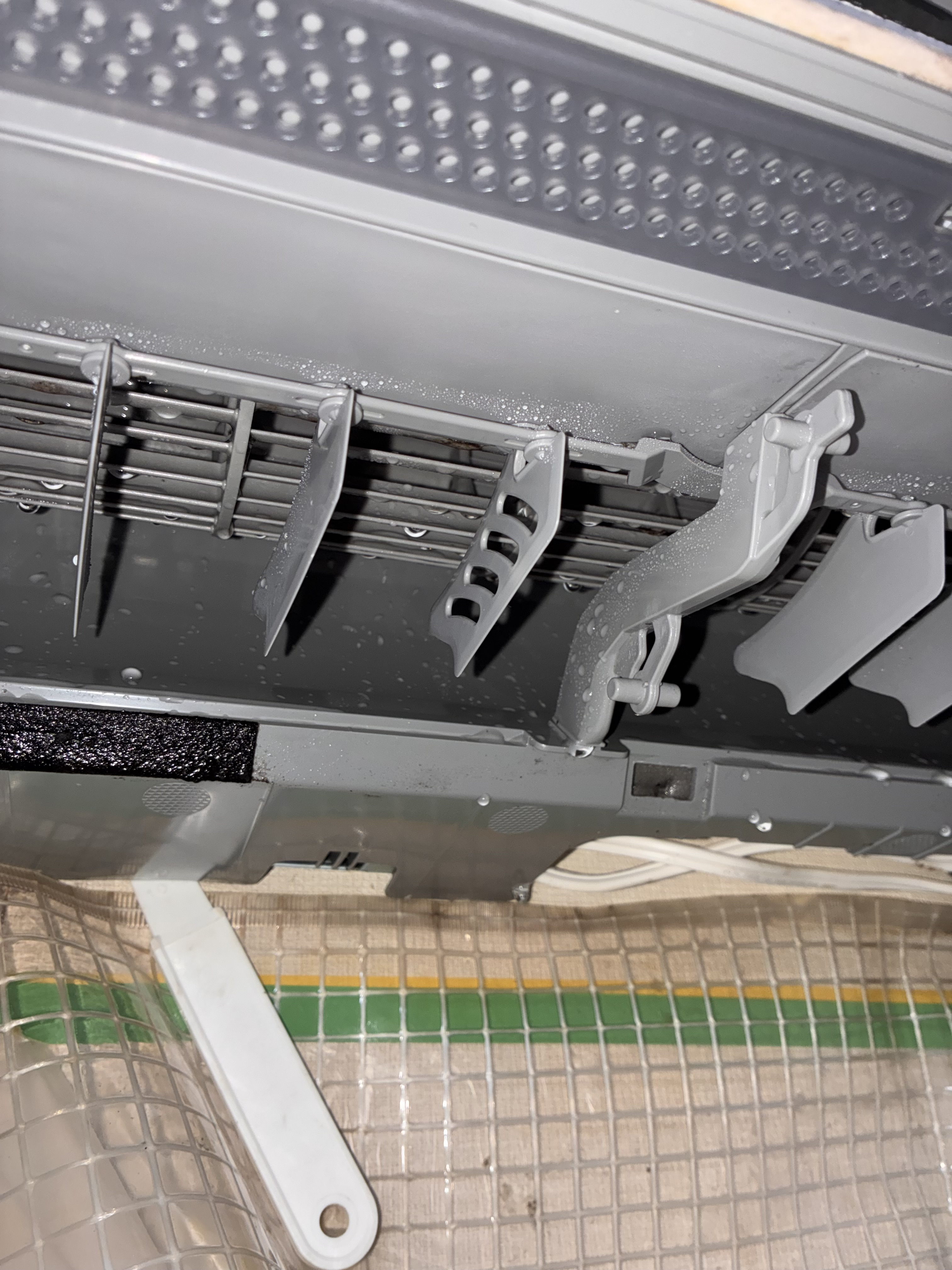 埼玉県入間市のお掃除機能付きエアコンの作業後1