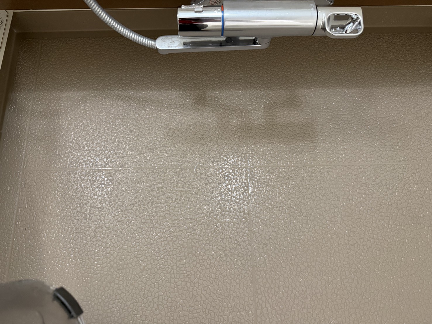 東京都荒川区南千住の浴室・お風呂クリーニングの作業後2