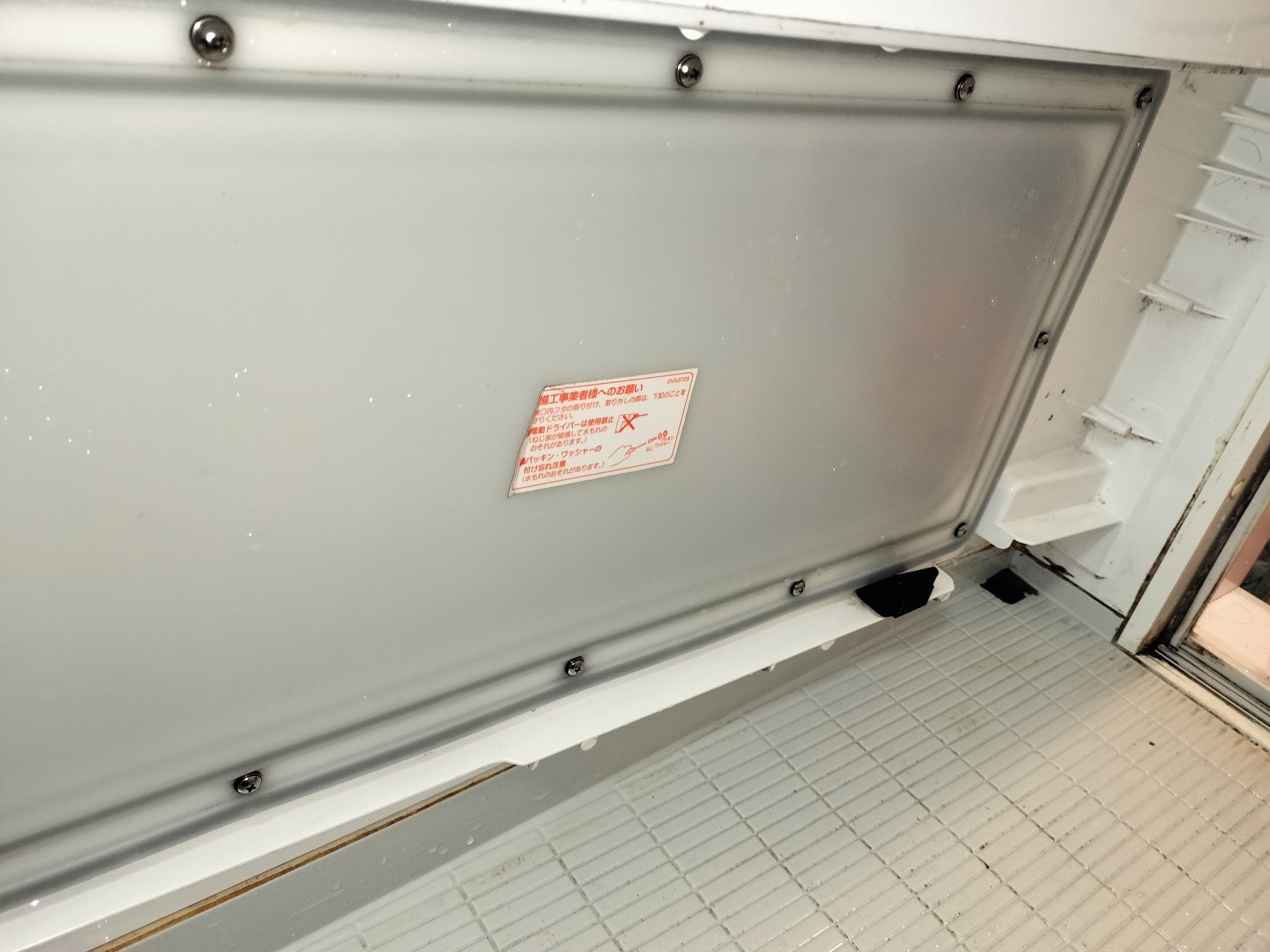 茨城県つくば市の浴室・お風呂クリーニングの作業後2