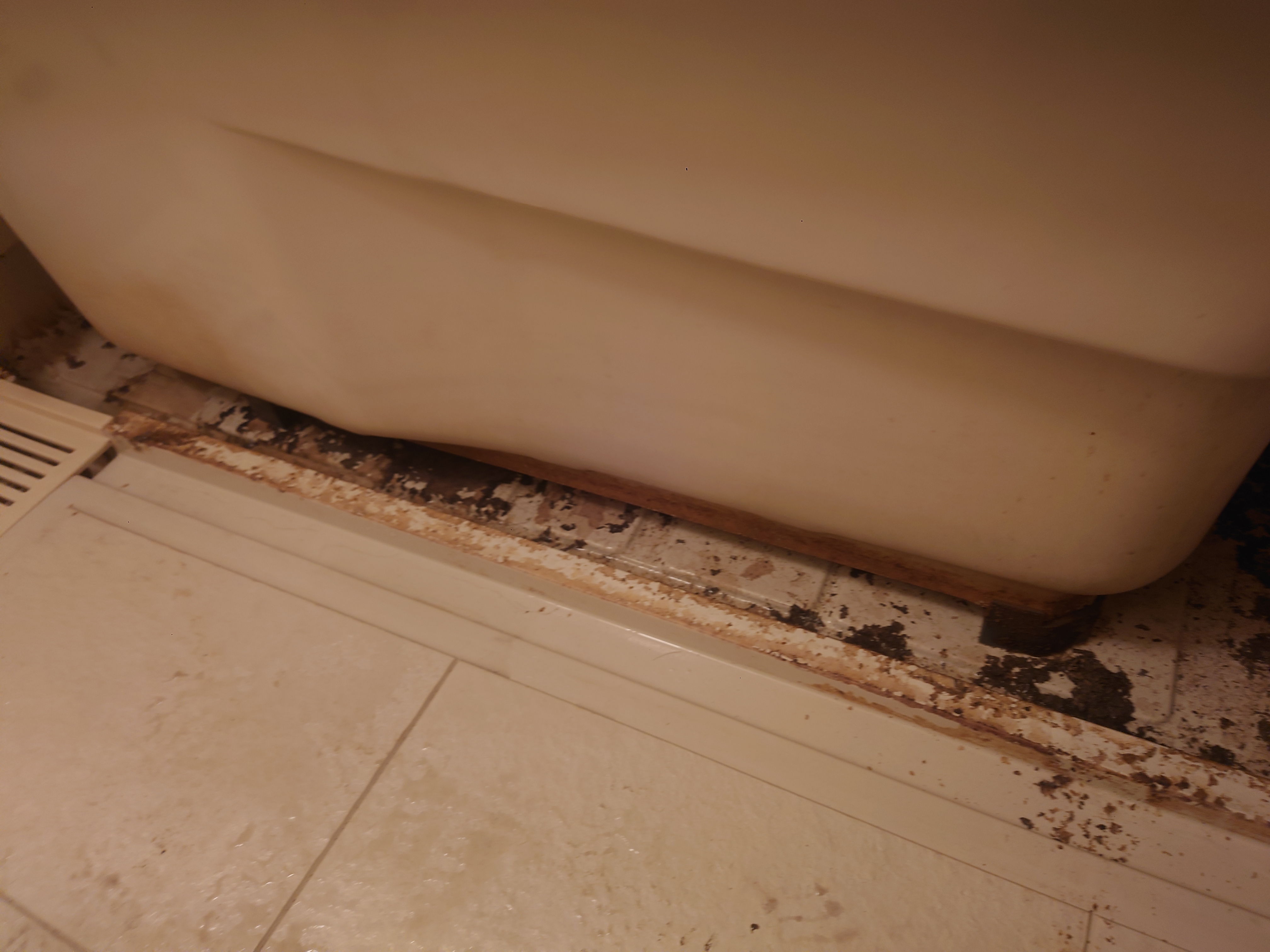 千葉県富津市青木の浴室・お風呂クリーニングの作業前1