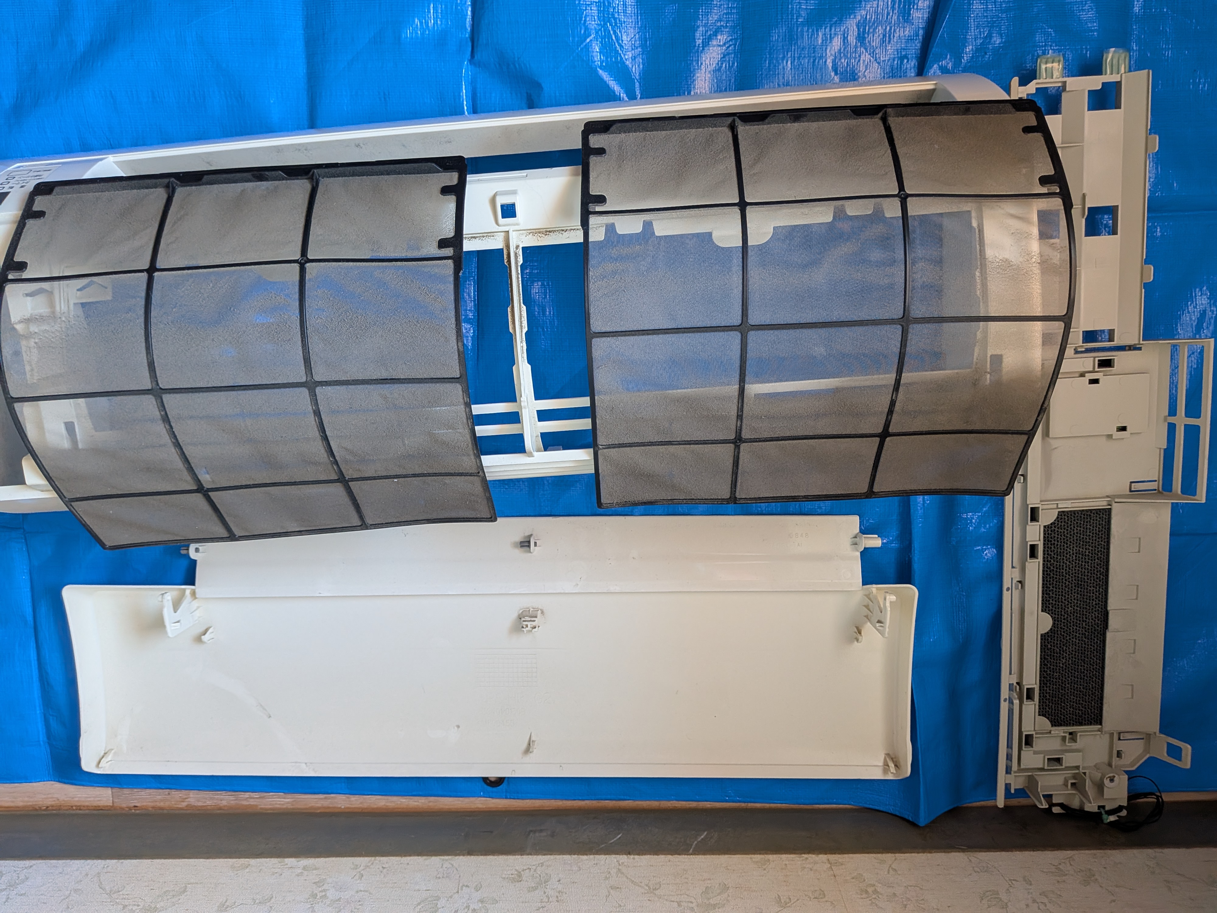 東京都品川区小山の壁掛けエアコンの作業前2