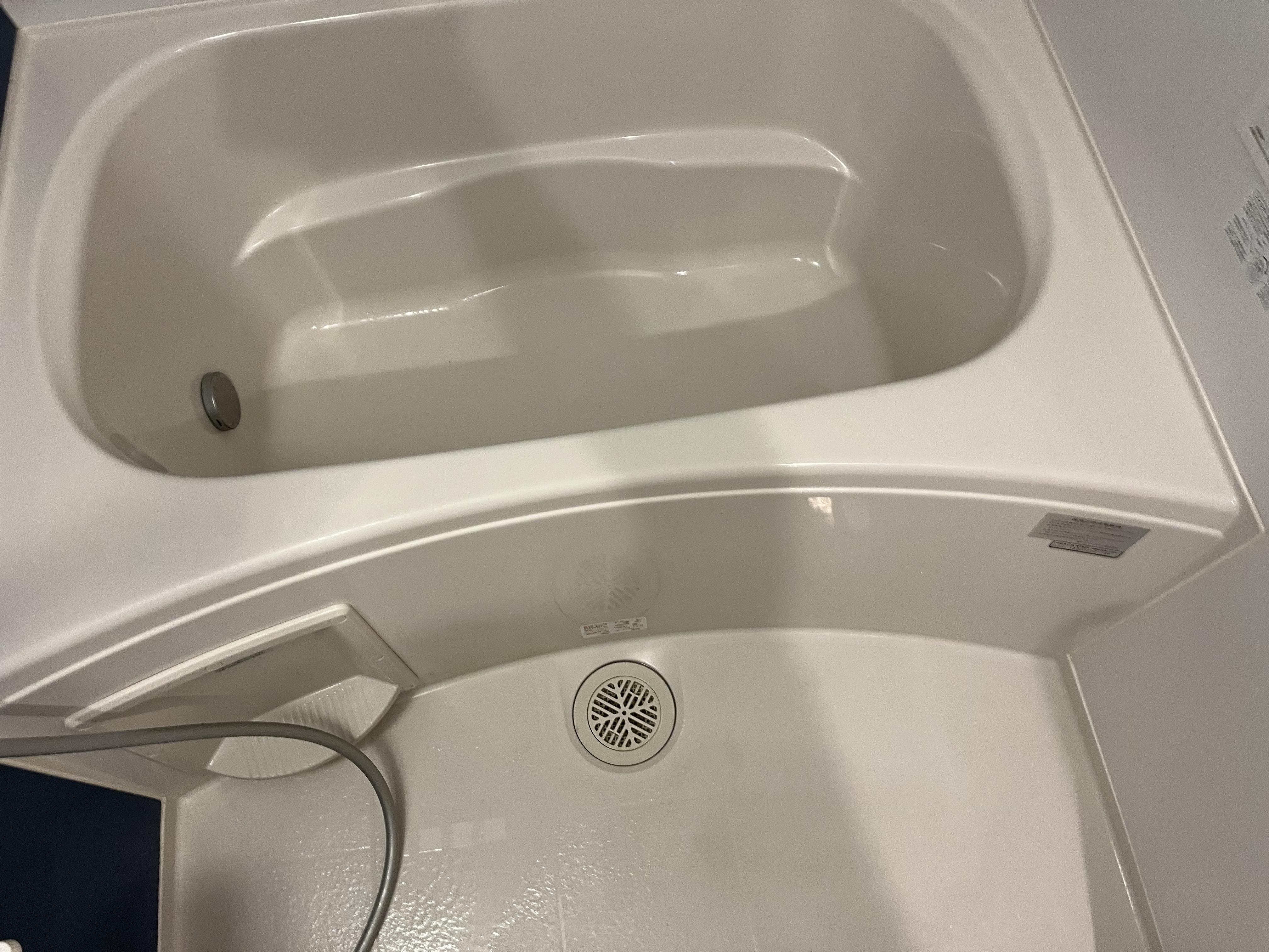 青森県弘前市の追い焚き配管除菌洗浄の作業前1