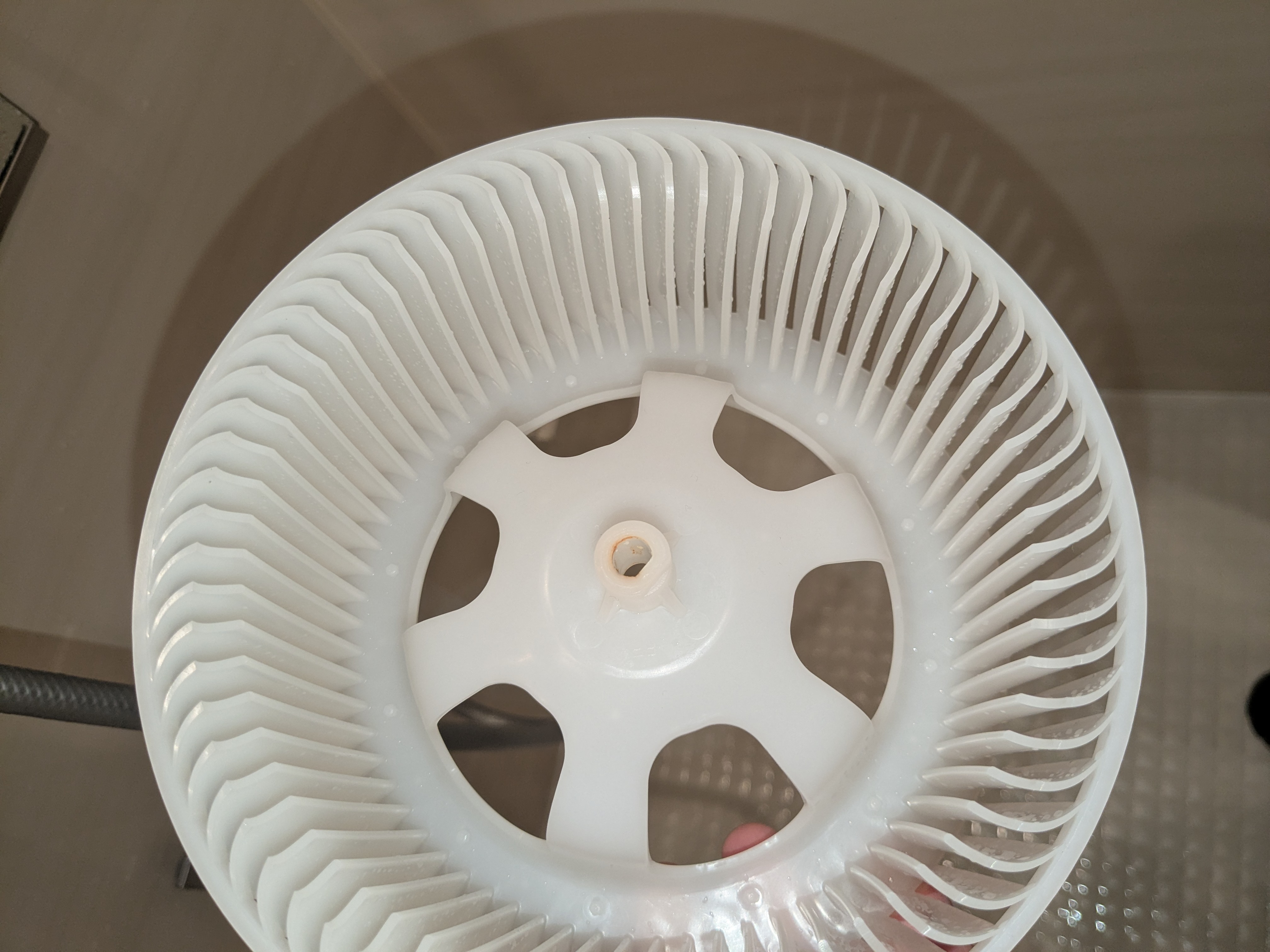 東京都世田谷区の浴室乾燥機クリーニングの作業後1