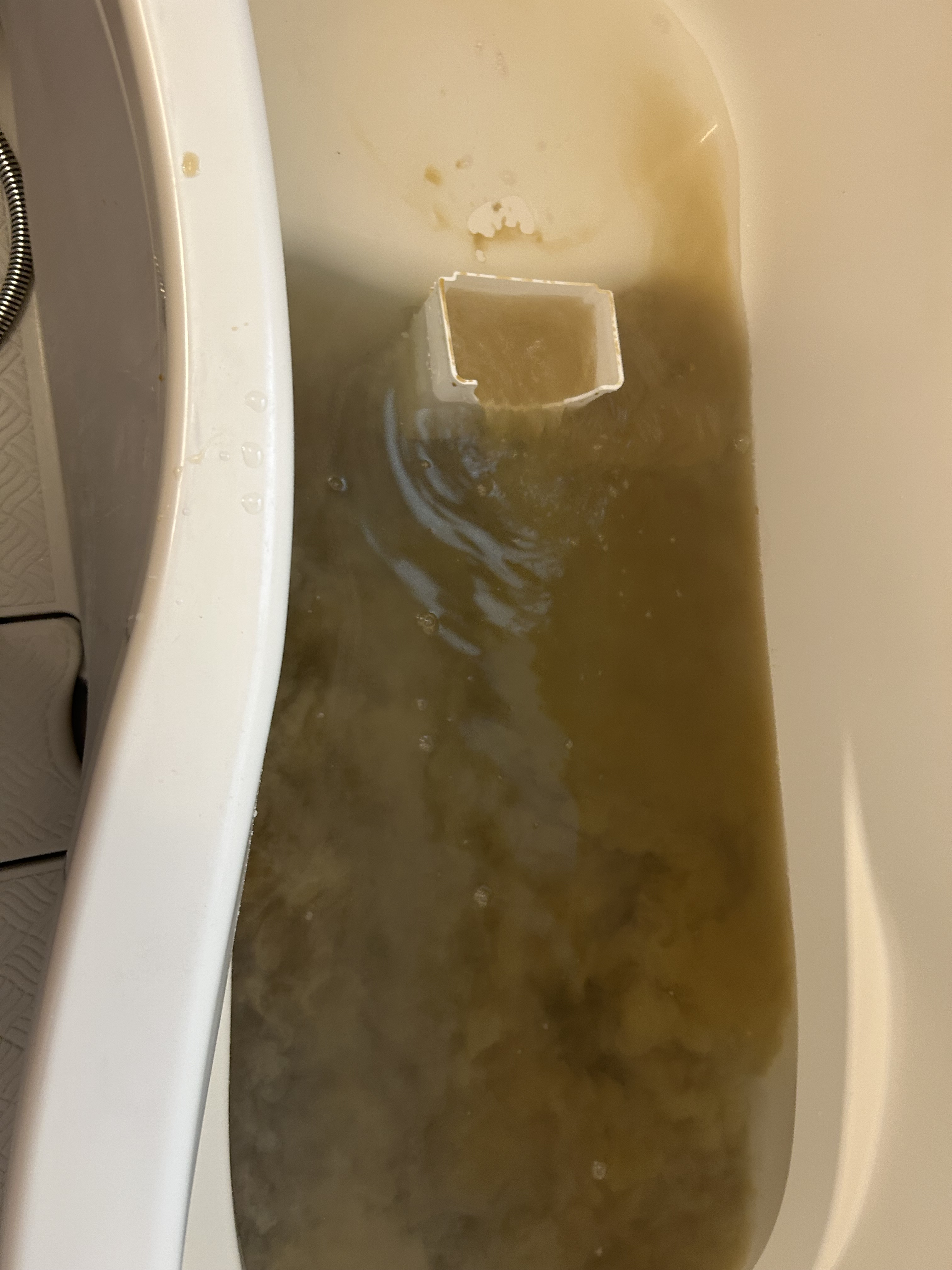 東京都江東区の追い焚き配管除菌洗浄の作業前1