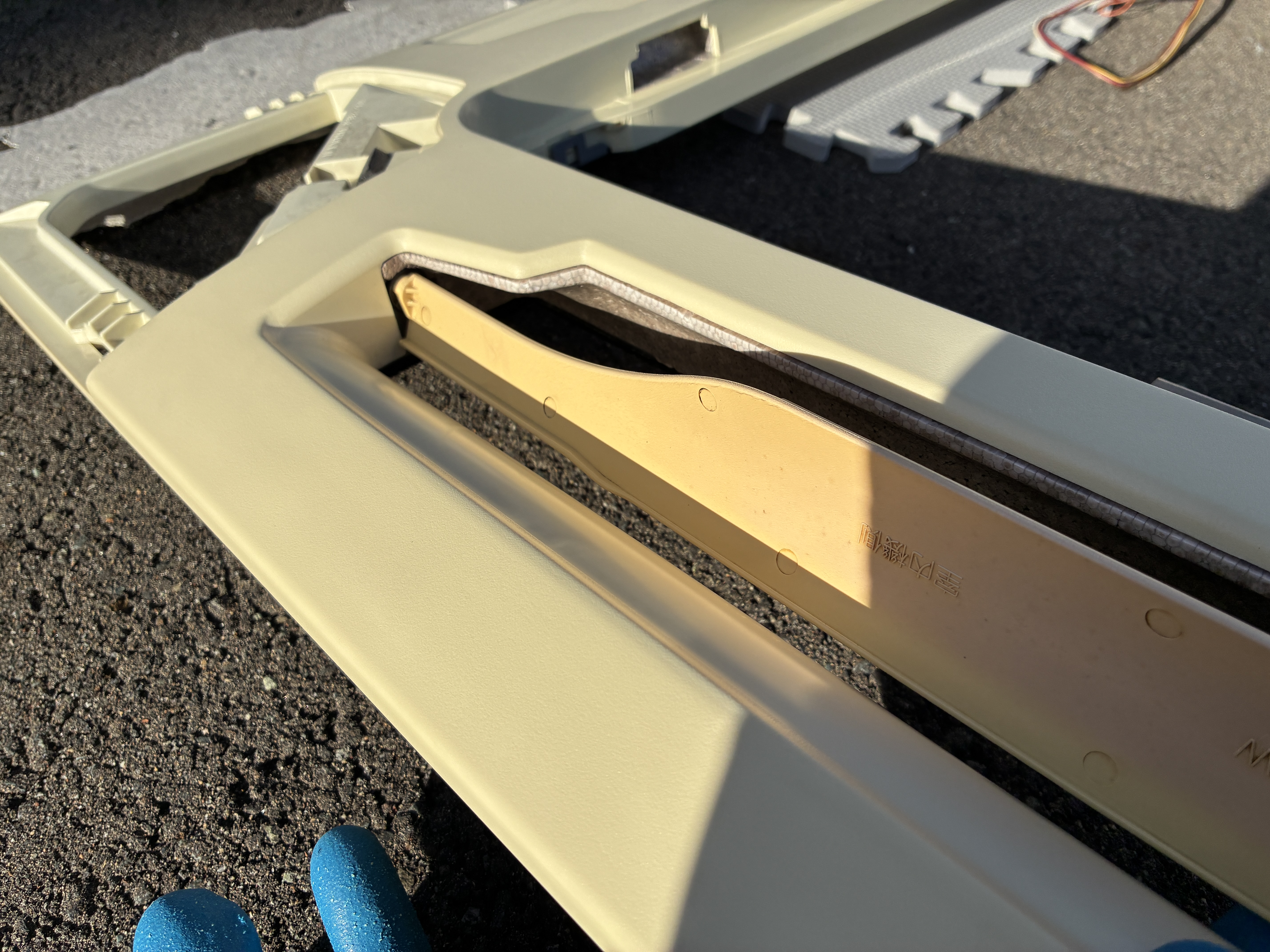 岩手県盛岡市の業務用天井埋め込みエアコンの作業後2