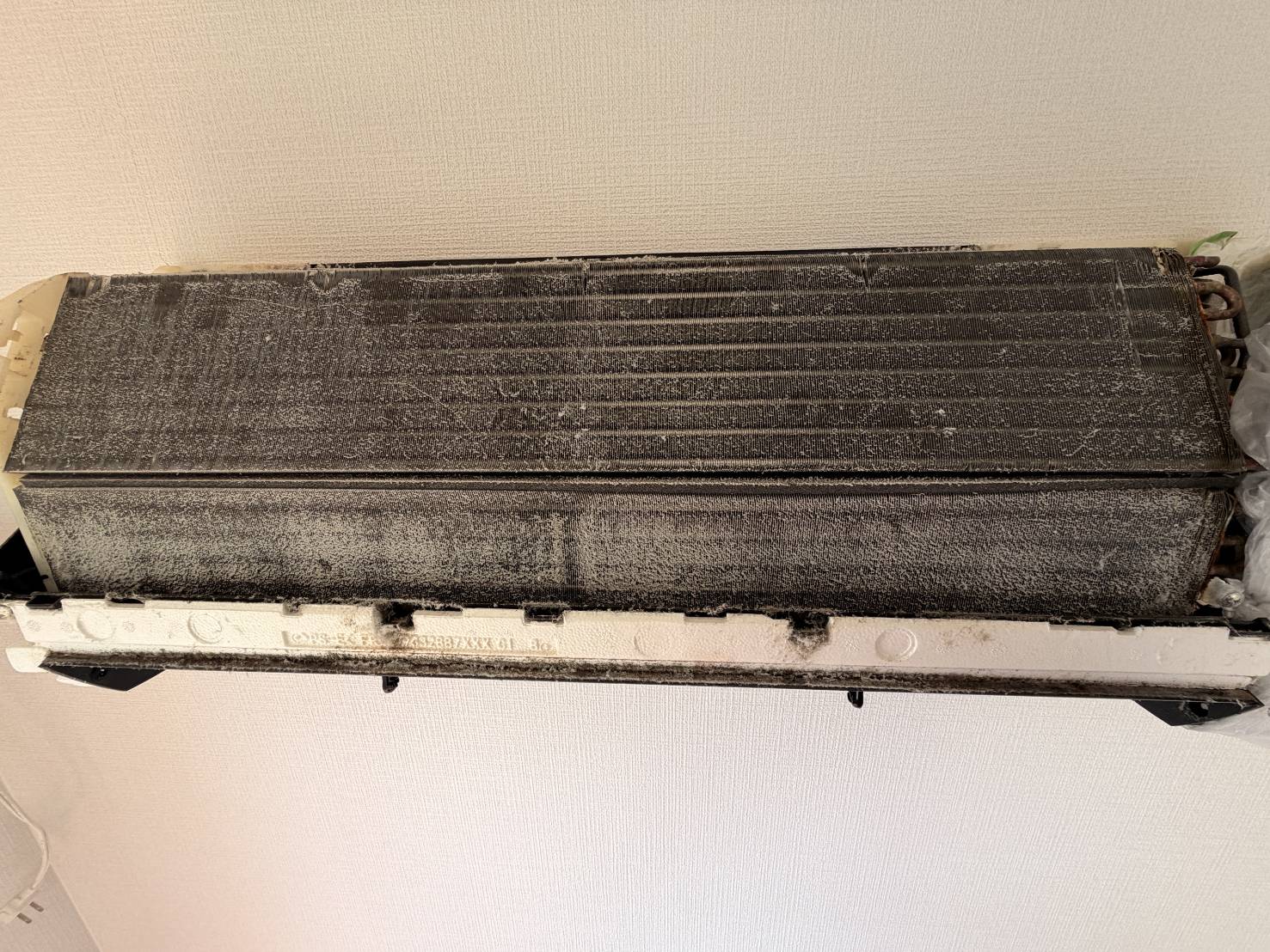 茨城県日立市の壁掛けエアコンの作業前2