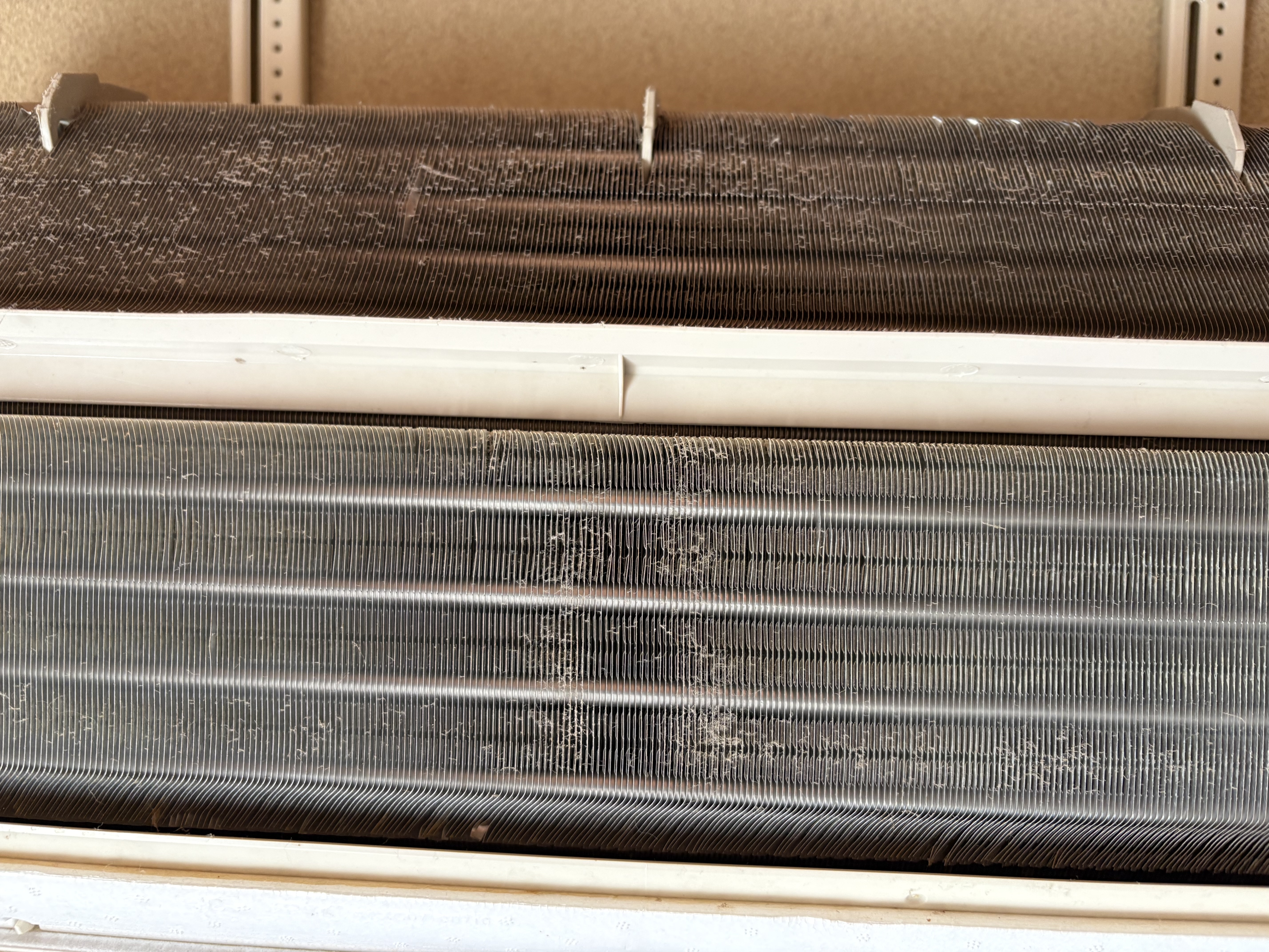 埼玉県鶴ヶ島市の壁掛けエアコンの作業前1