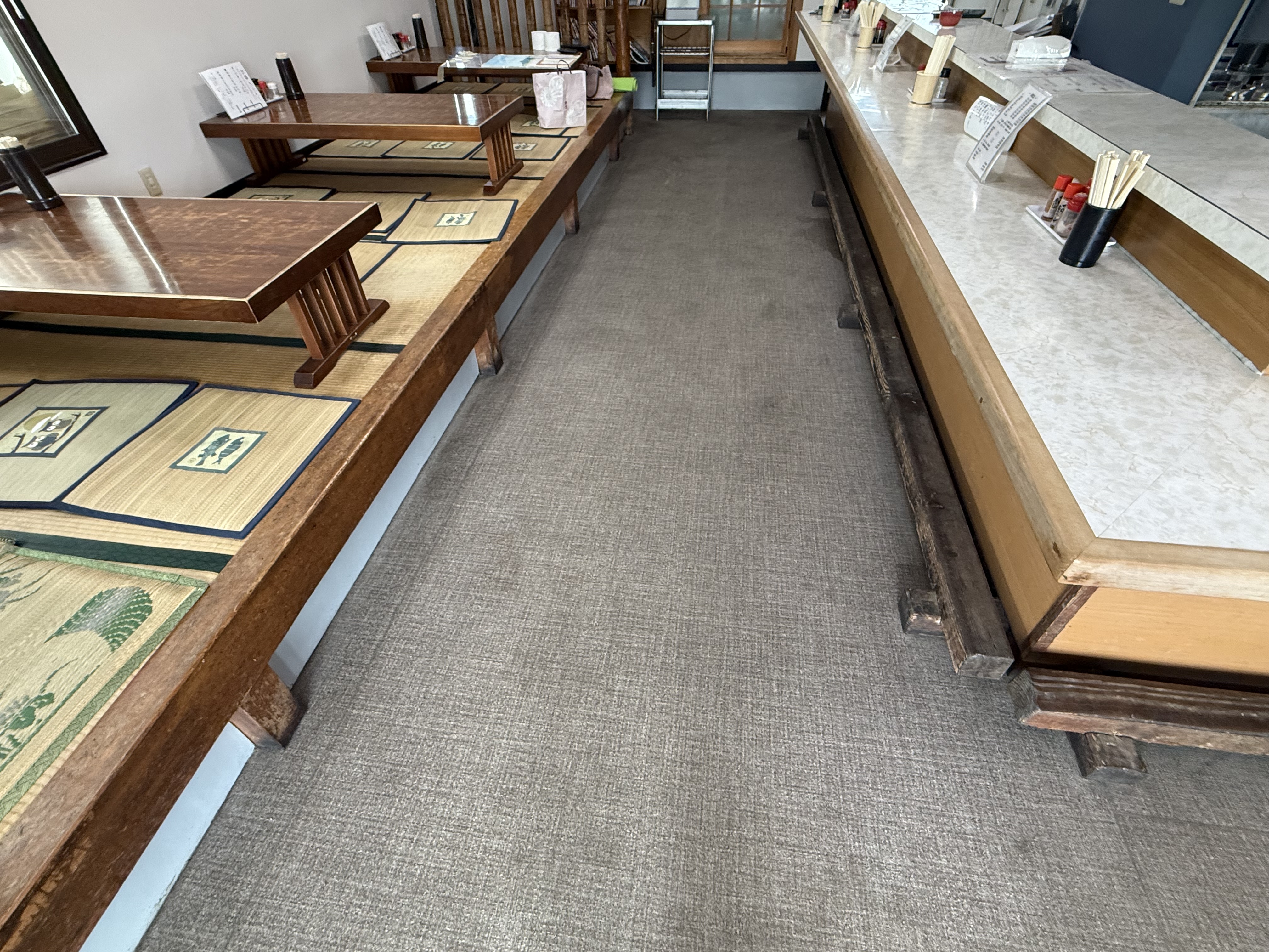 大分県中津市の飲食店清掃の作業後2