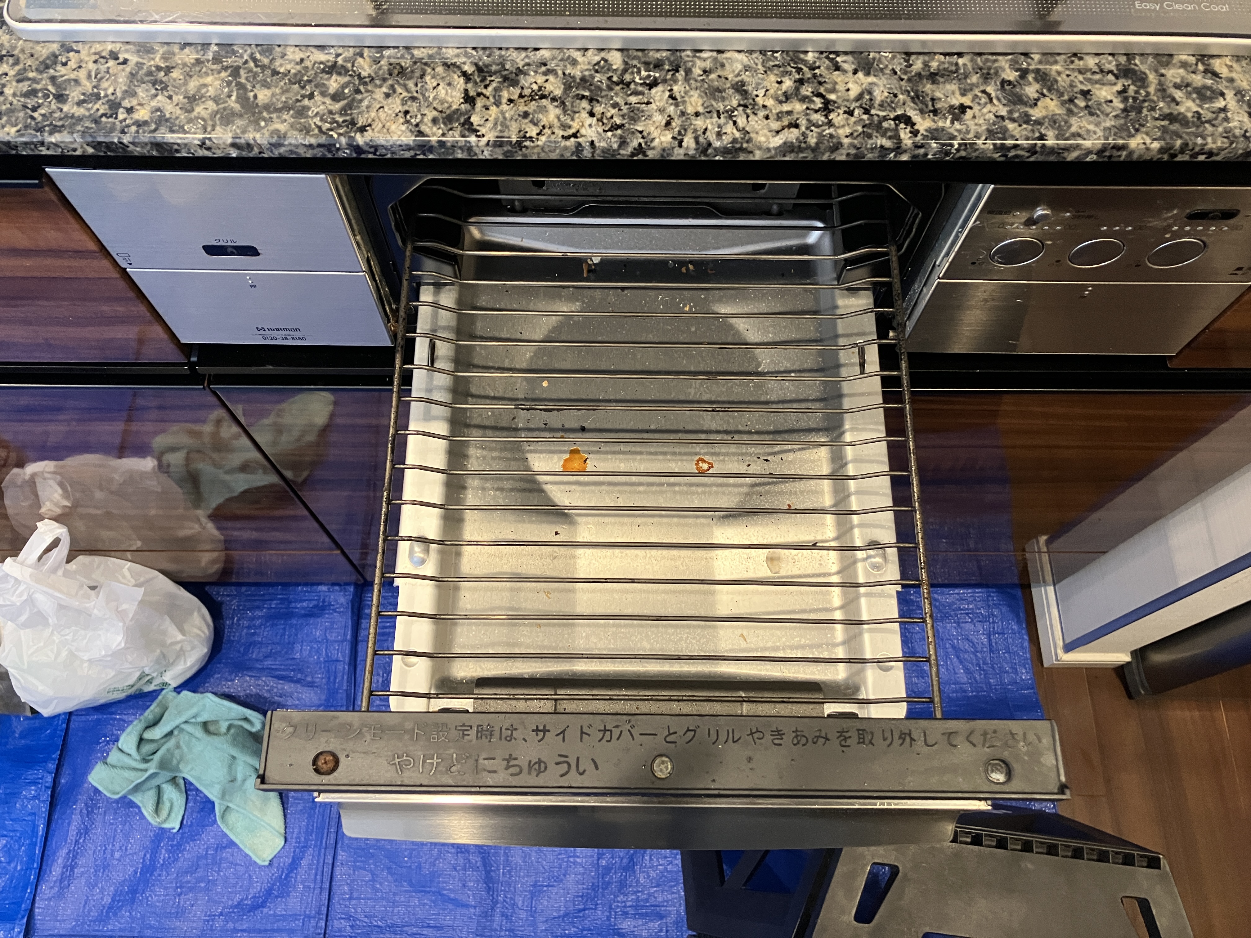 神奈川県川崎市中原区小杉町のキッチンクリーニングの作業前3