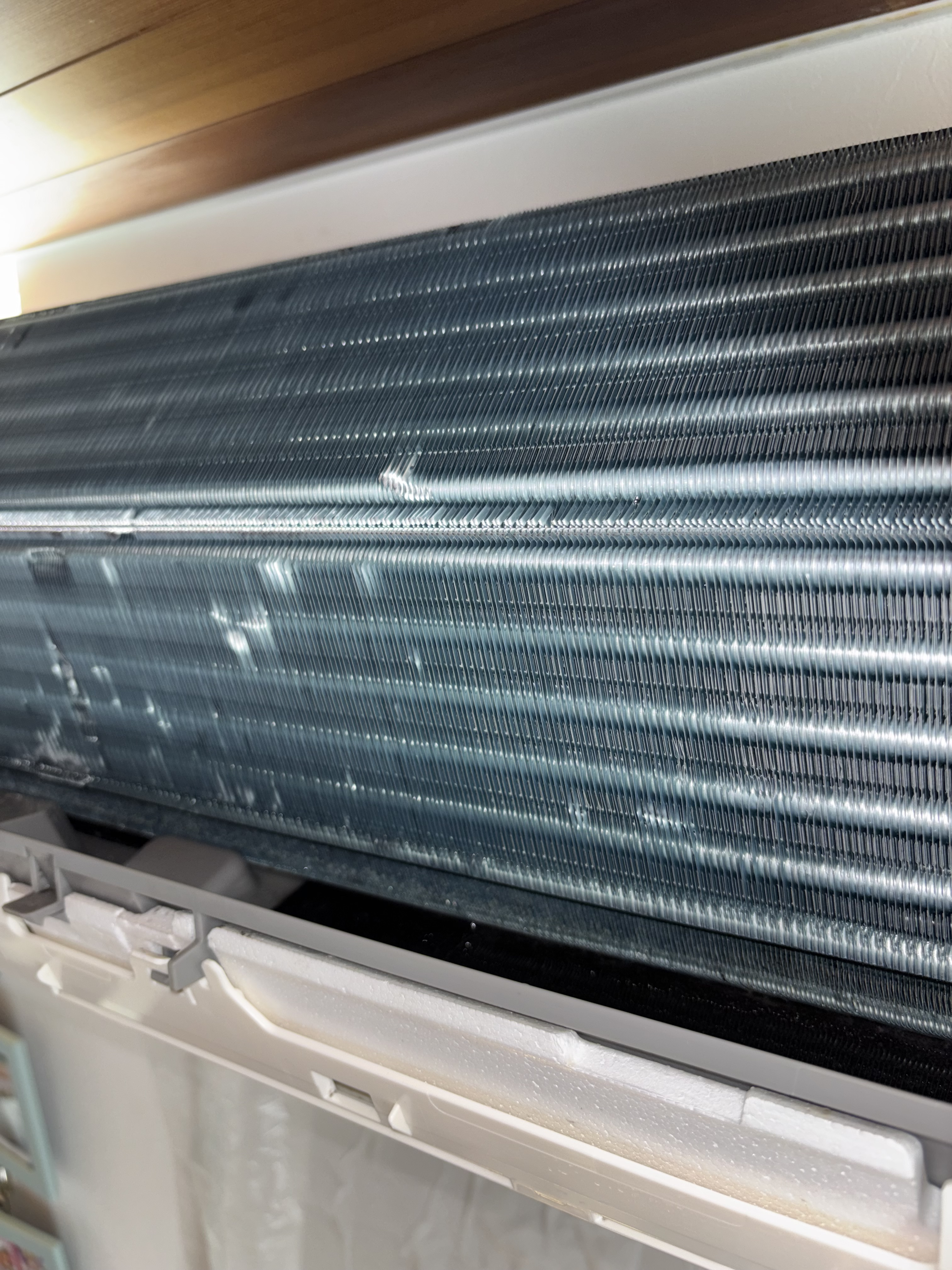 神奈川県藤沢市のお掃除機能付きエアコンの作業後3