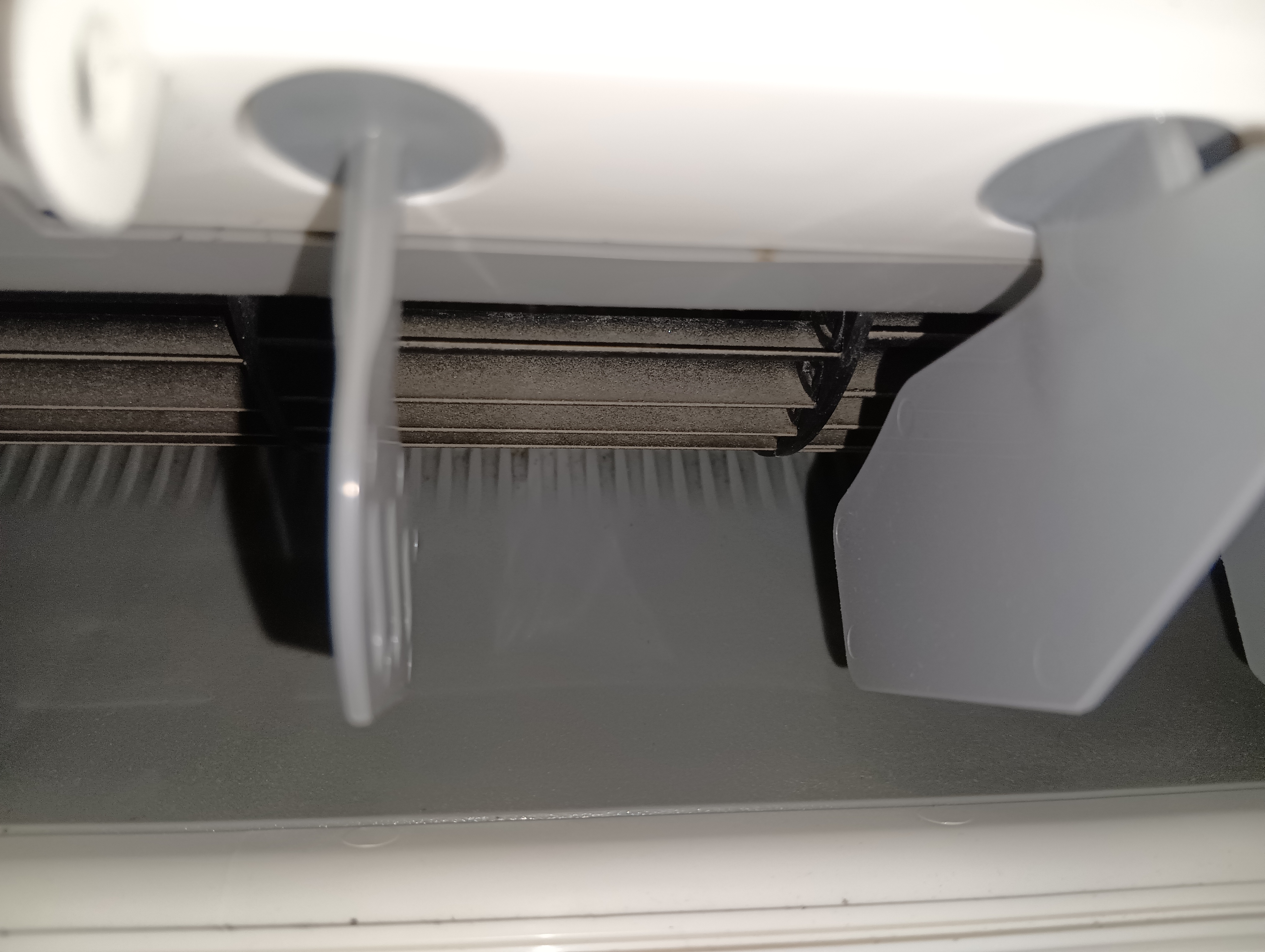 福島県いわき市のお掃除機能付きエアコンの作業前1