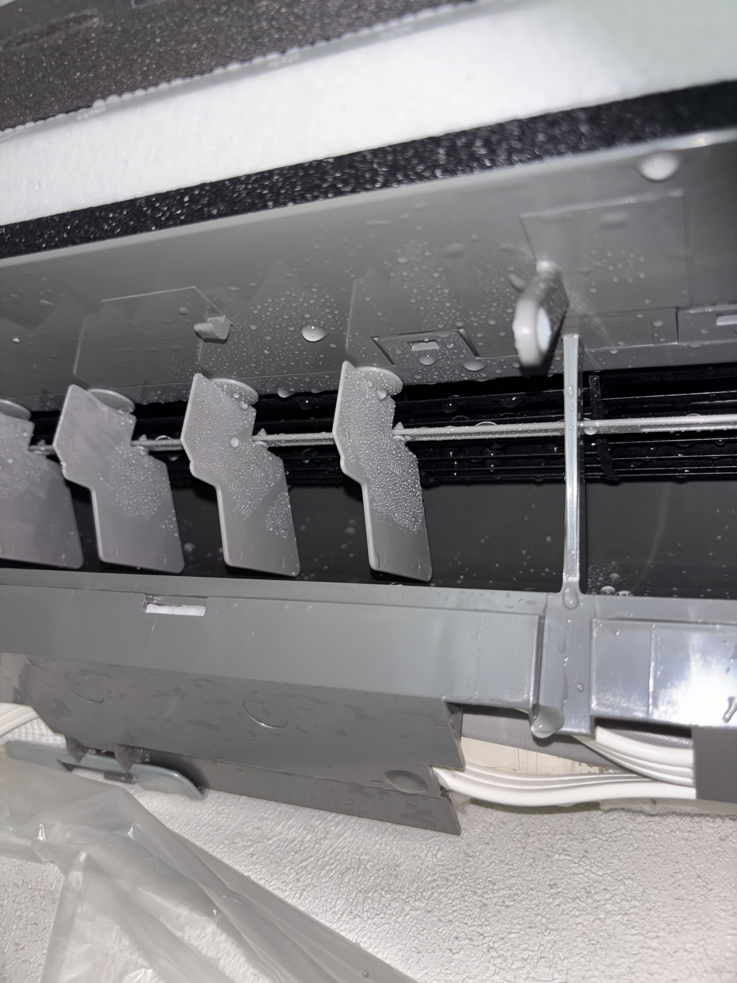 神奈川県藤沢市の壁掛けエアコンの作業後3