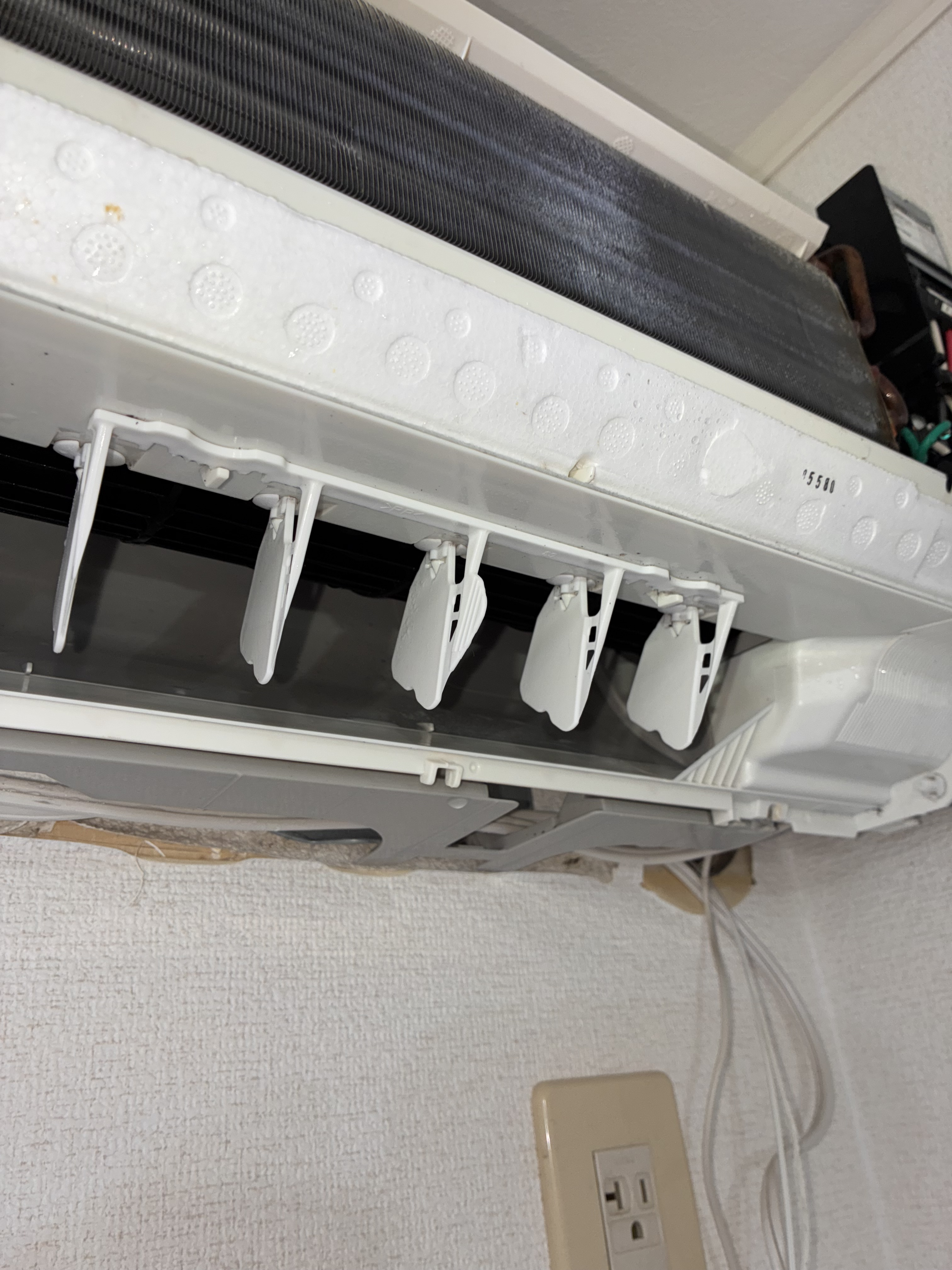 埼玉県坂戸市の壁掛けエアコンの作業後1