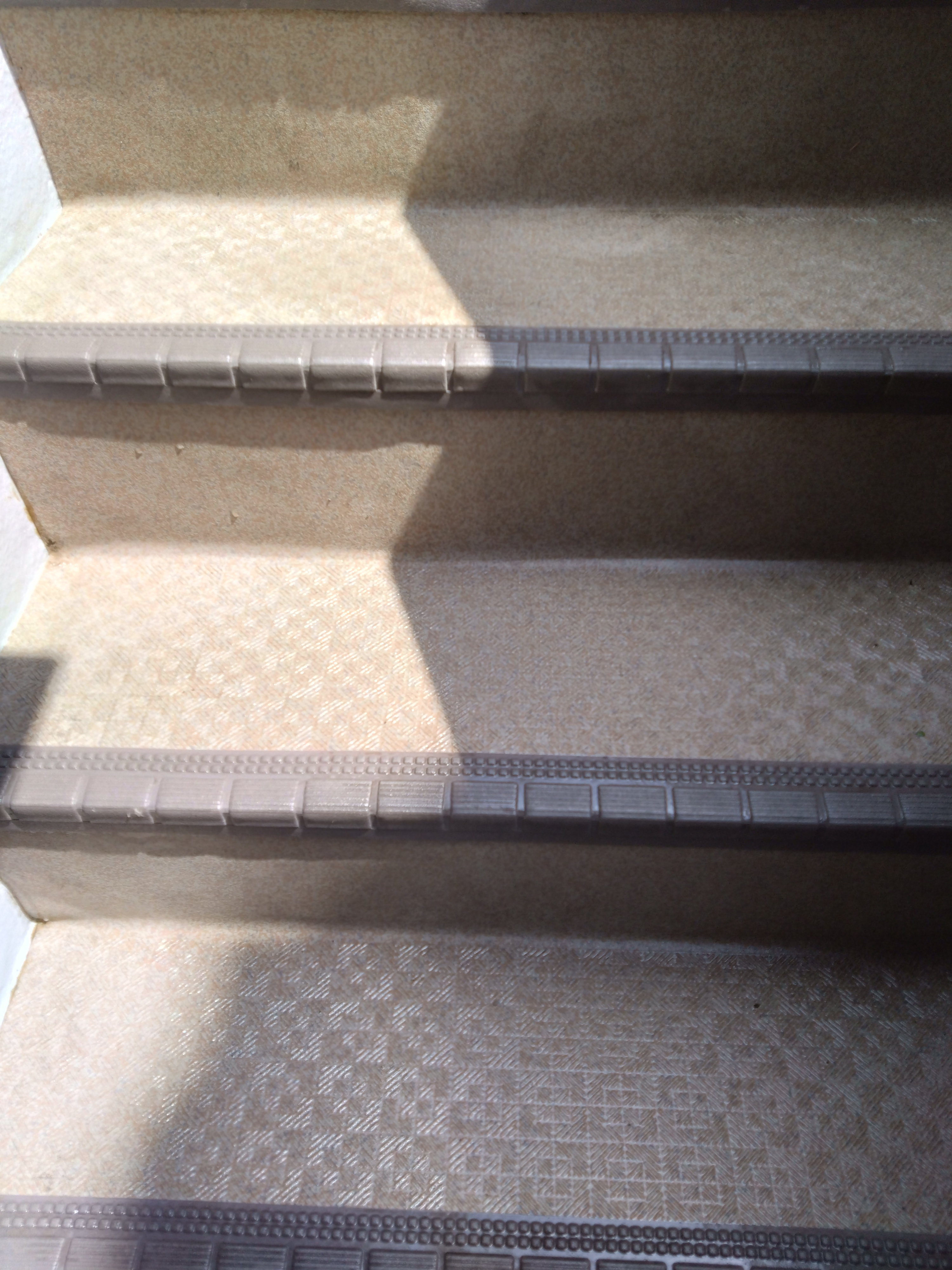 東京都台東区のビル・マンション共用部清掃の作業後2