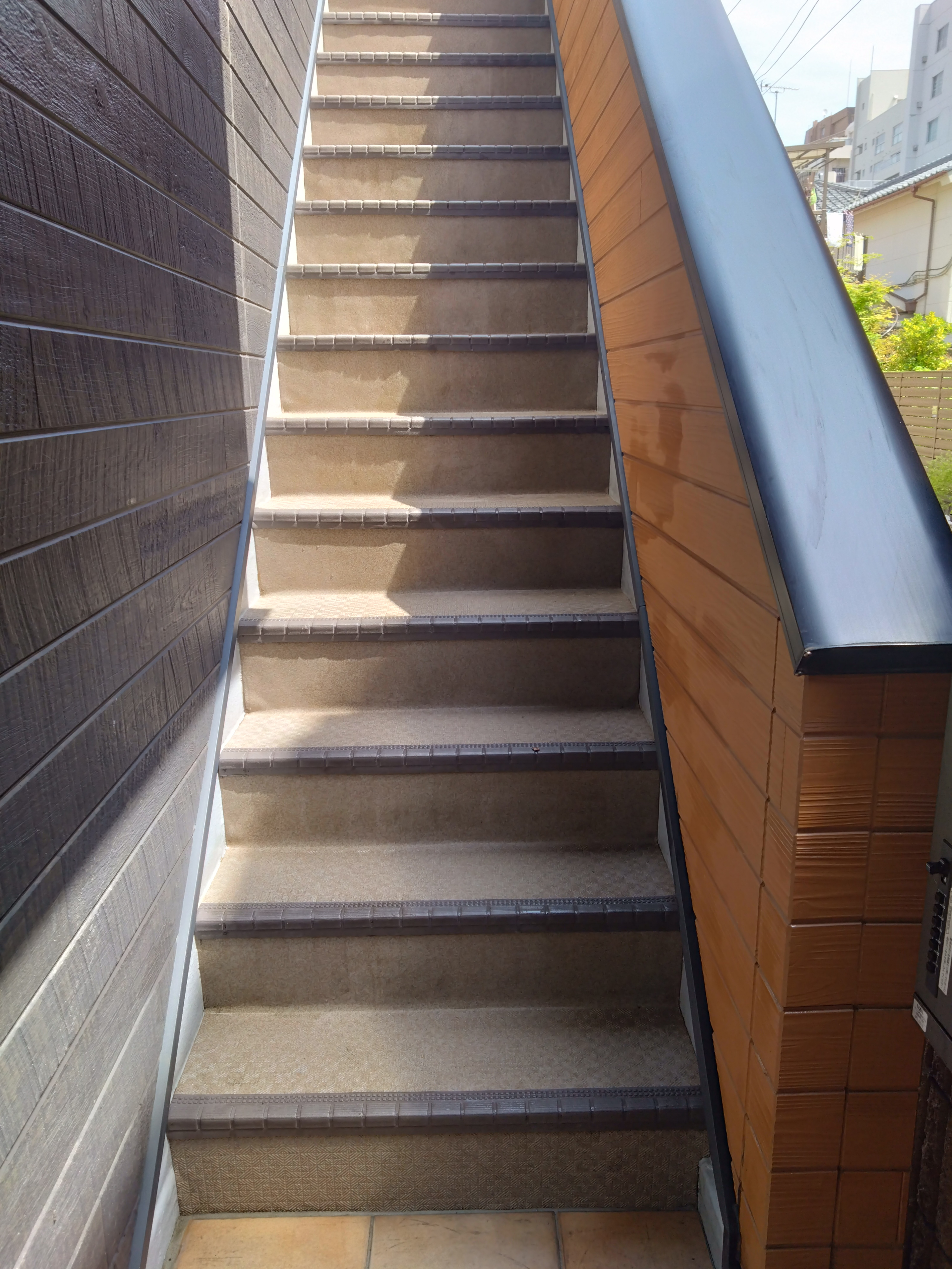 東京都台東区のビル・マンション共用部清掃の作業後3