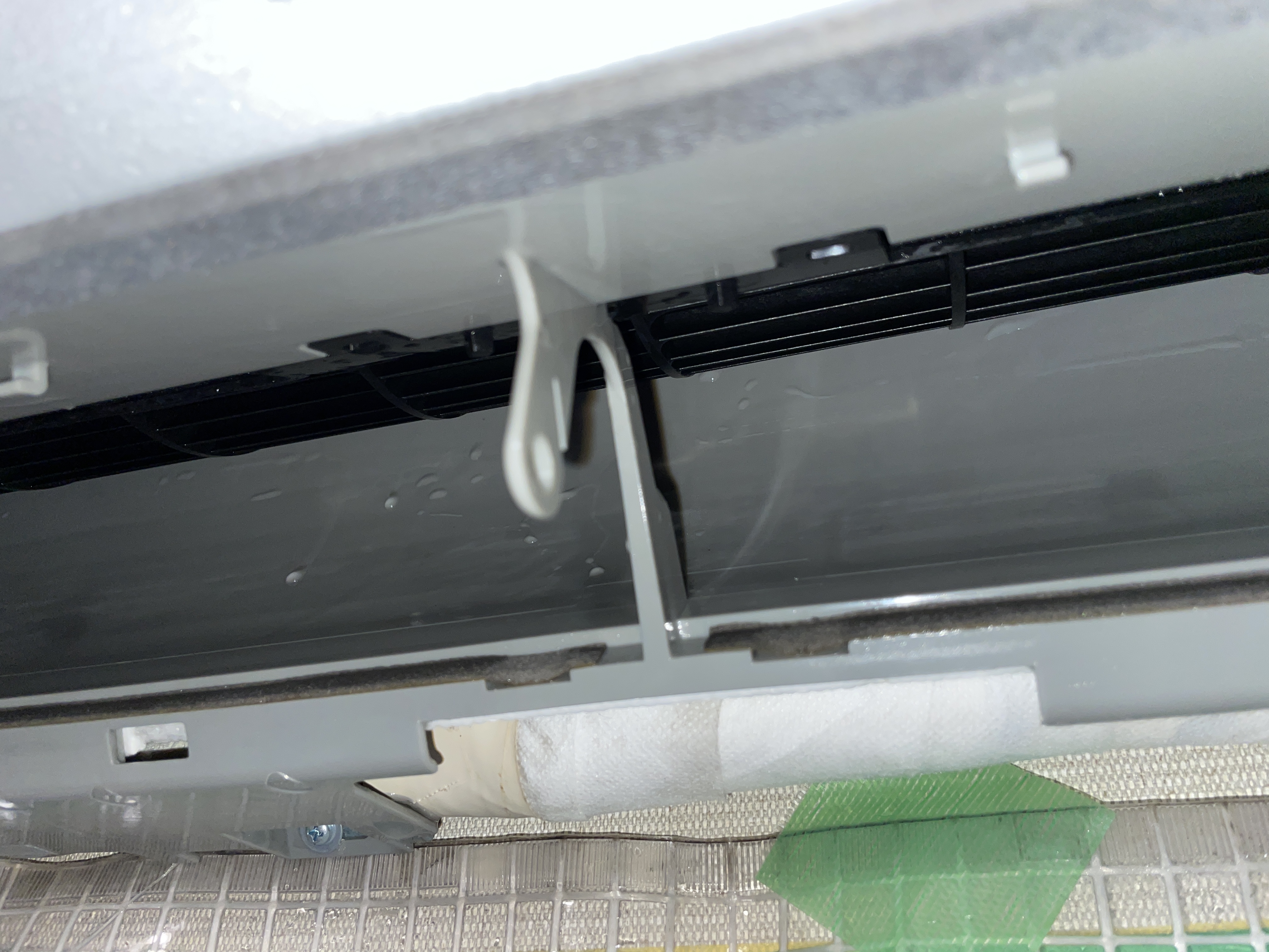 神奈川県横浜市南区のお掃除機能付きエアコンの作業後2