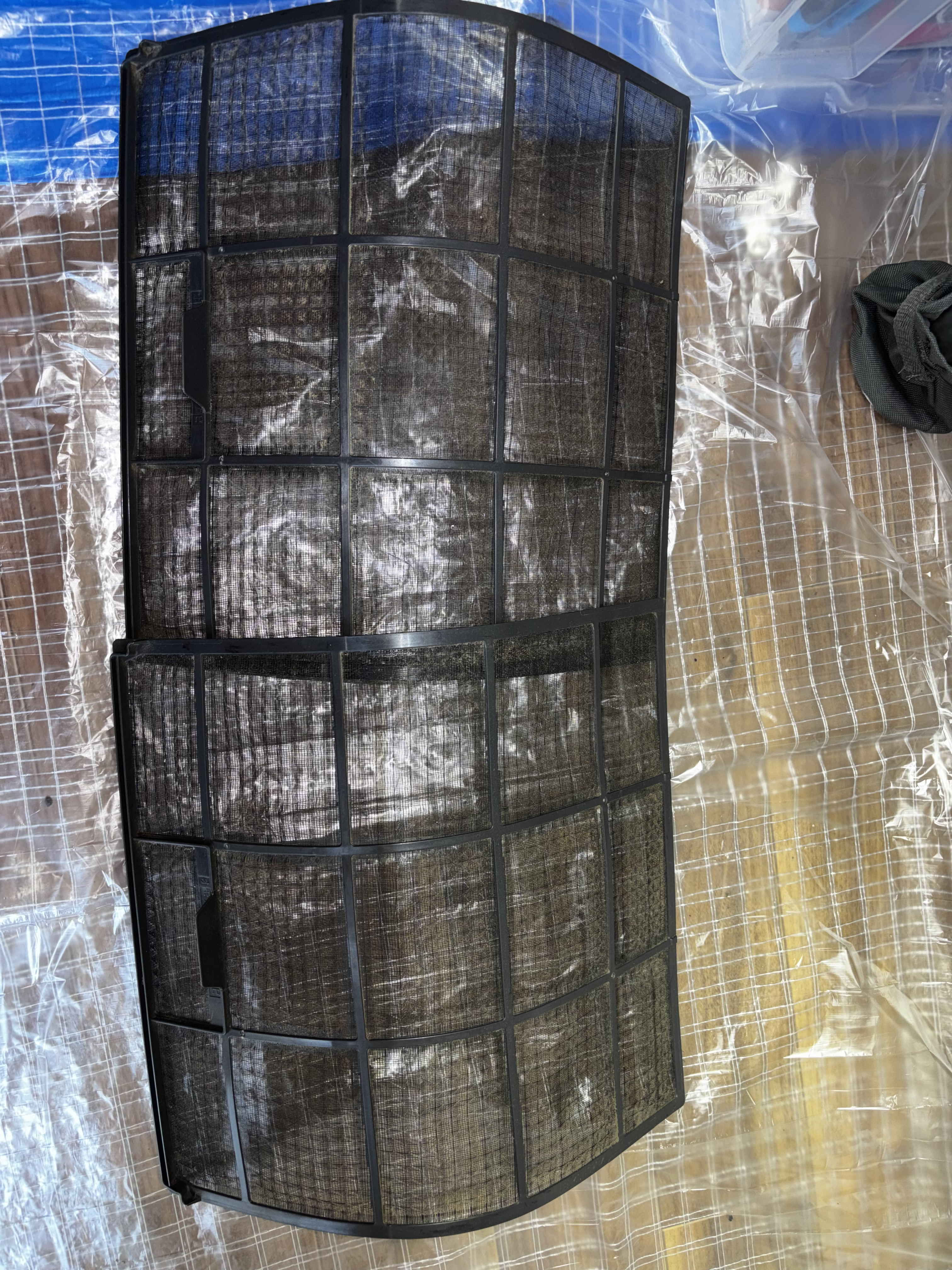 千葉県千葉市稲毛区緑町の壁掛けエアコンの作業前3