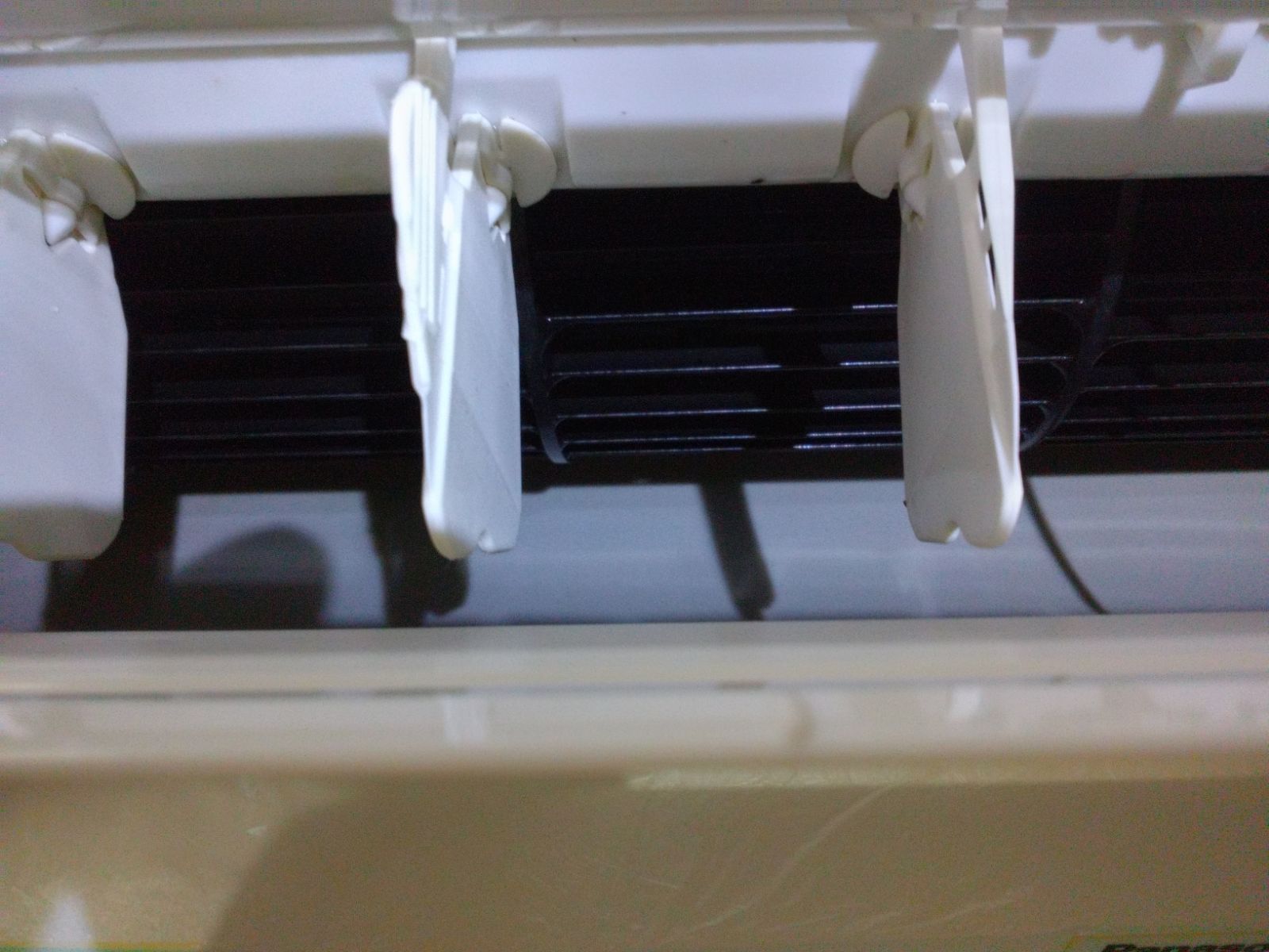 千葉県船橋市の壁掛けエアコンの作業後1