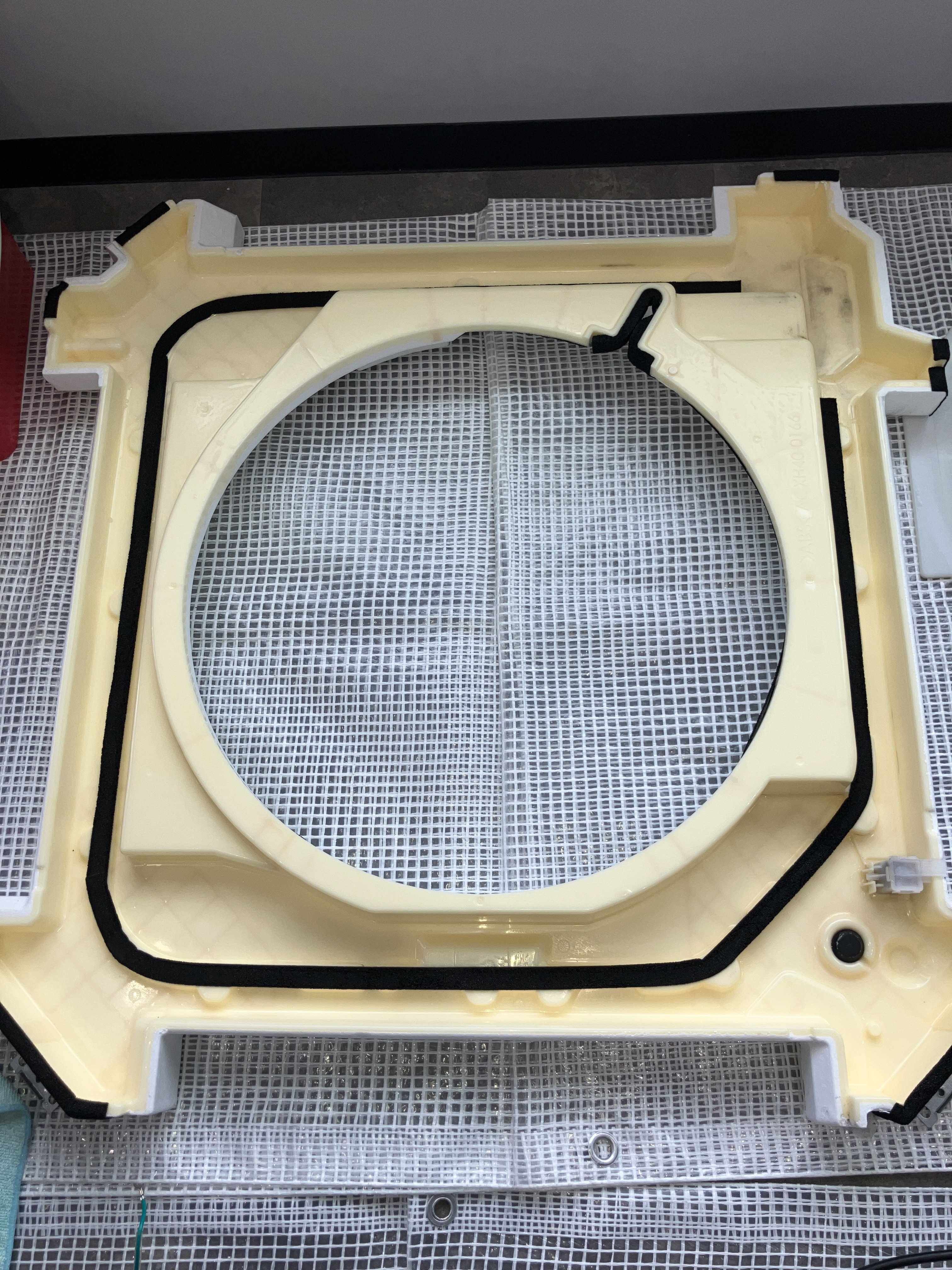 福島県いわき市好間町の業務用天井埋め込みエアコンの作業後1