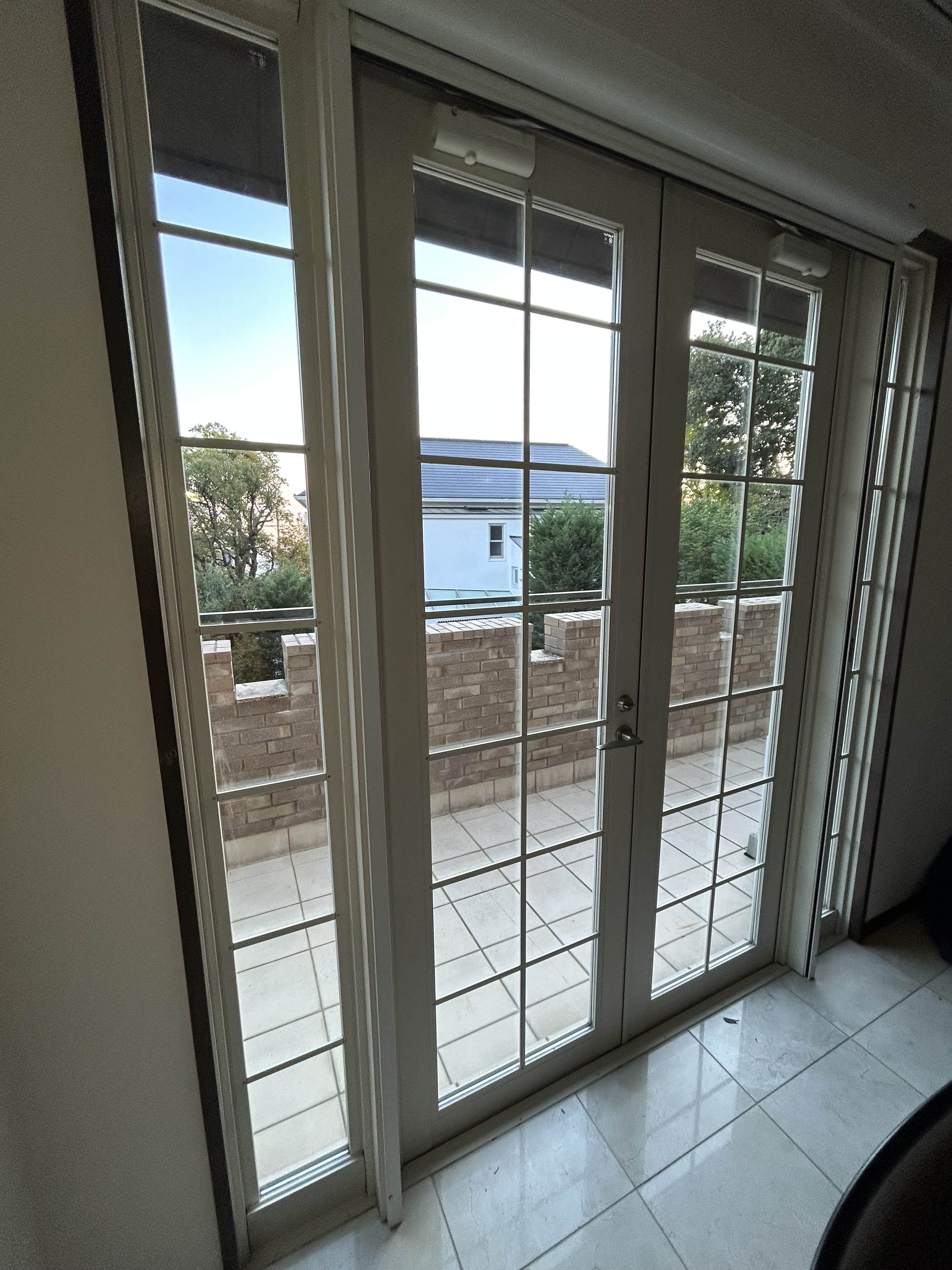 兵庫県神戸市東灘区の窓ガラス・サッシクリーニングの作業後3