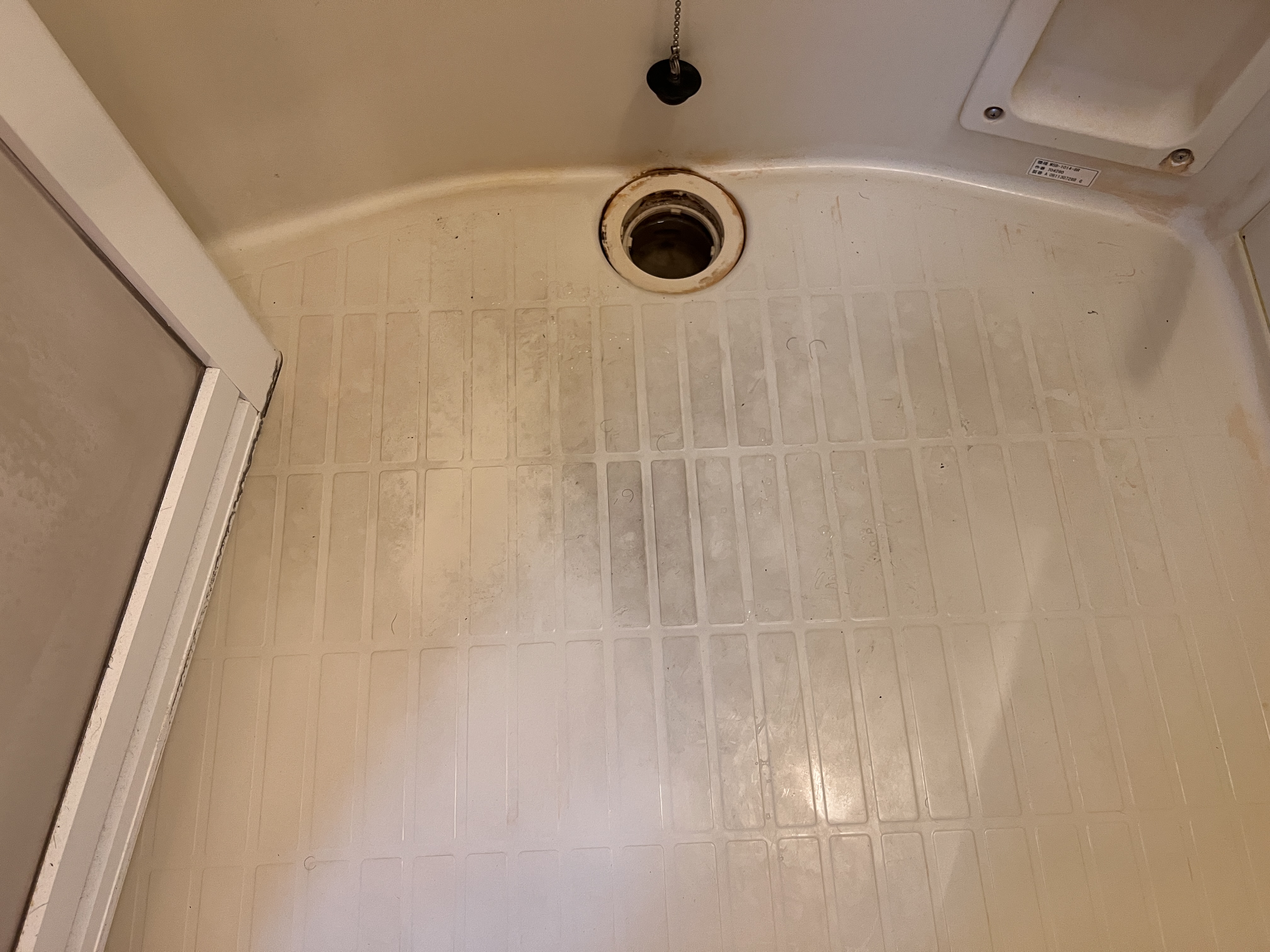 静岡県掛川市の賃貸住宅退去後の原状回復クリーニングの作業前2