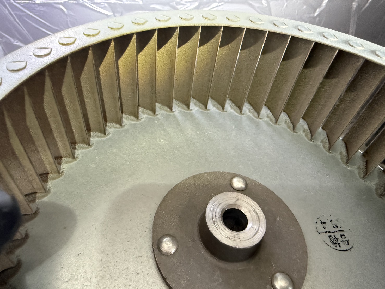 東京都国分寺市のレンジフードクリーニングの作業前2