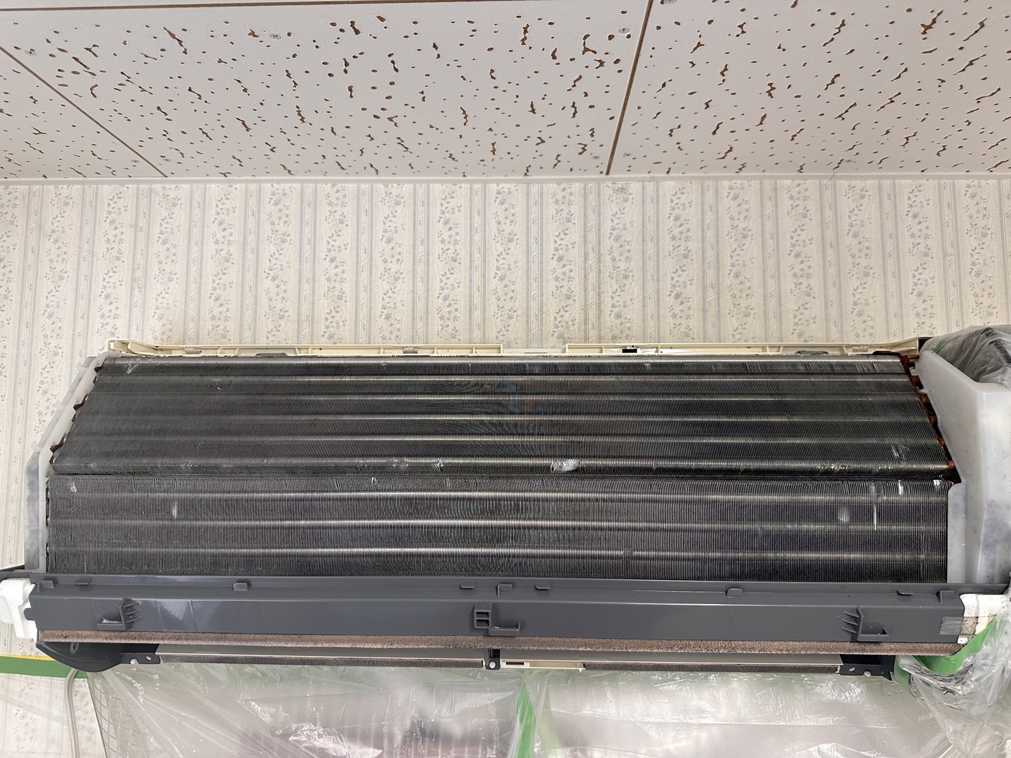 三重県鈴鹿市の壁掛けエアコンの作業後3