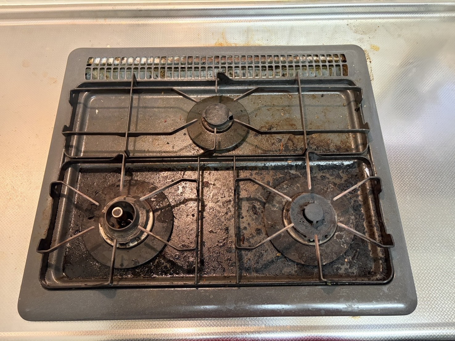 千葉県船橋市山野町のキッチンクリーニングの作業前1