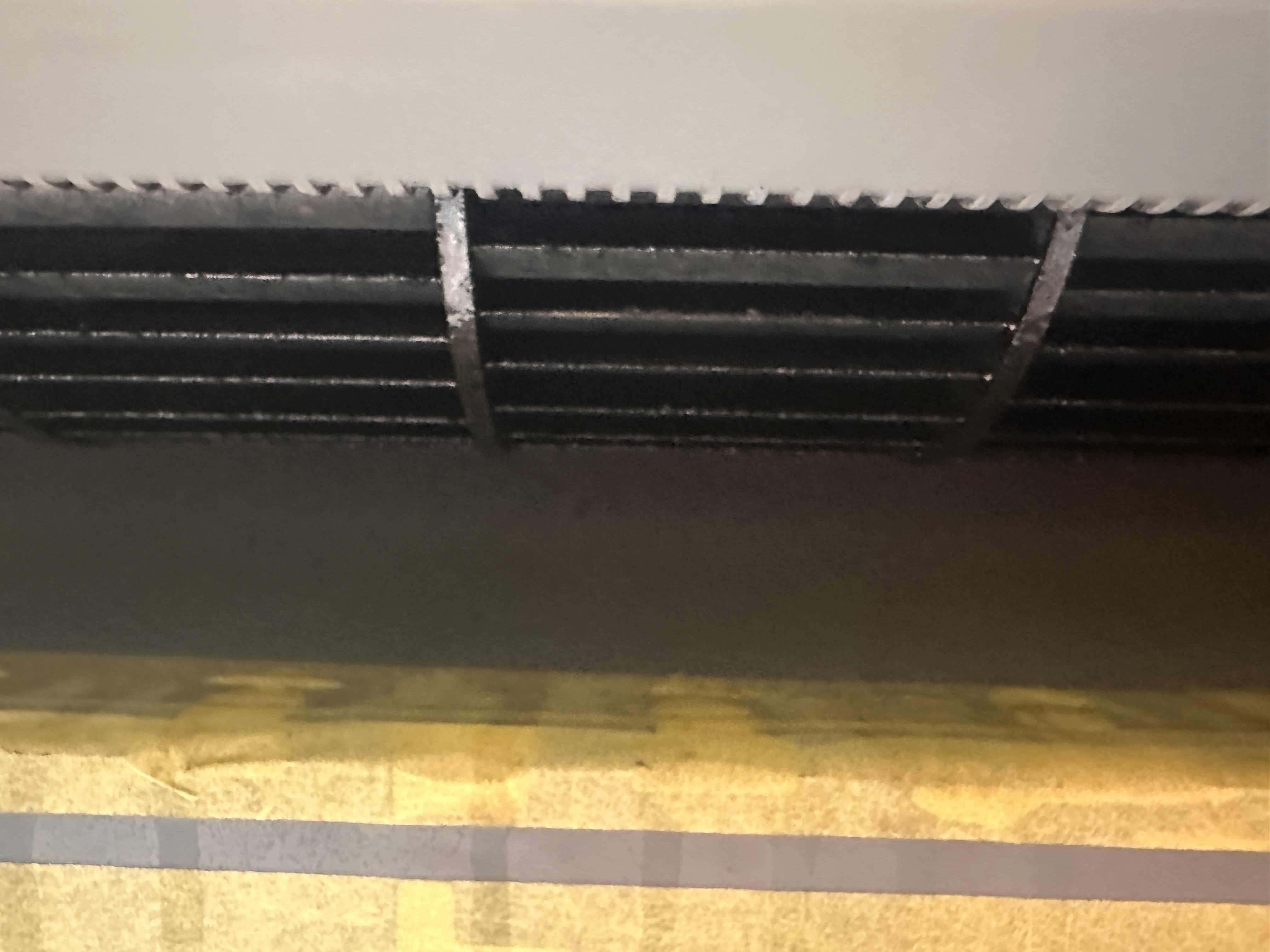 三重県四日市市の壁掛けエアコンの作業前1