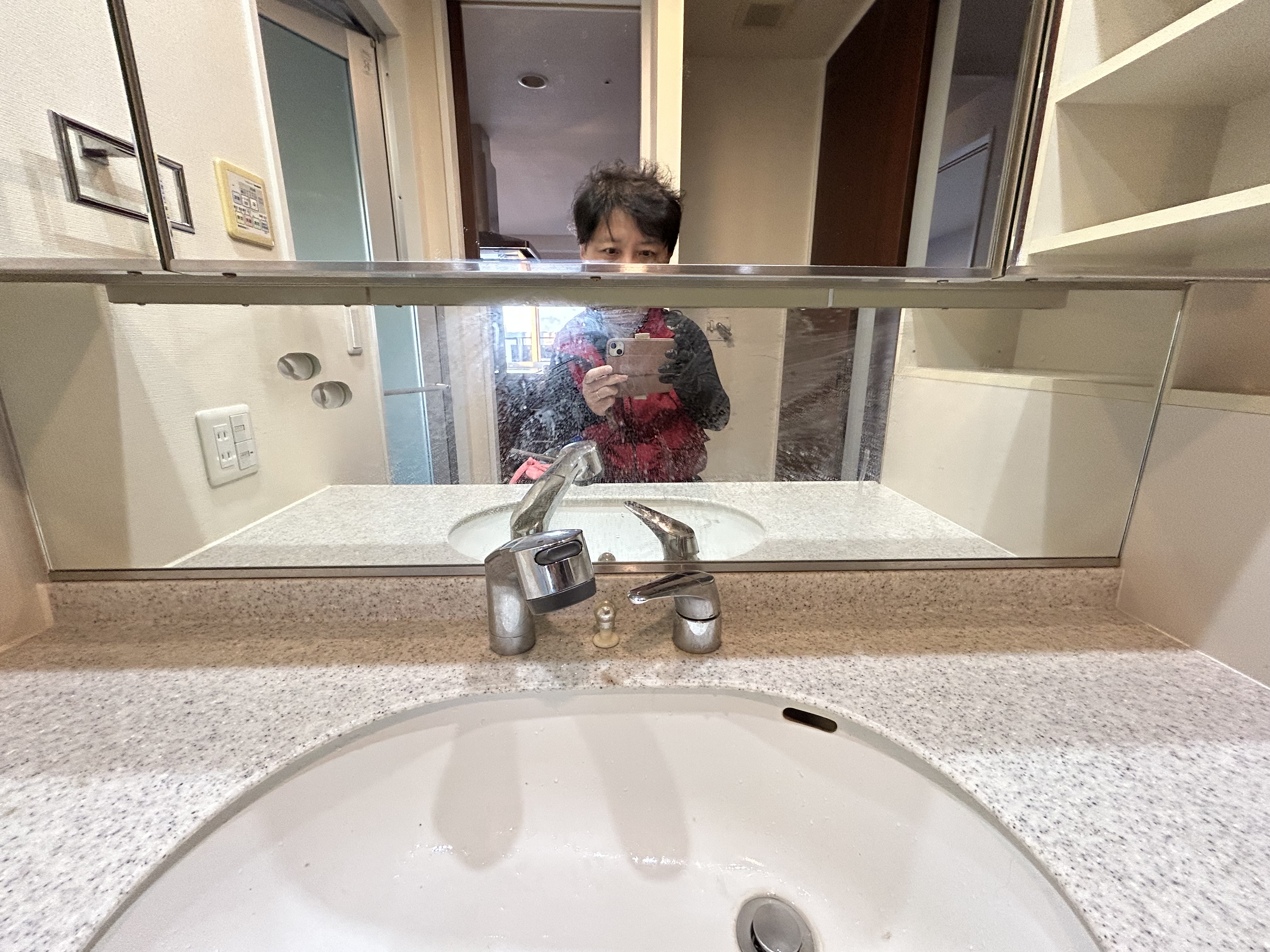 大阪府大阪市西区の賃貸住宅退去後の原状回復クリーニングの作業前3