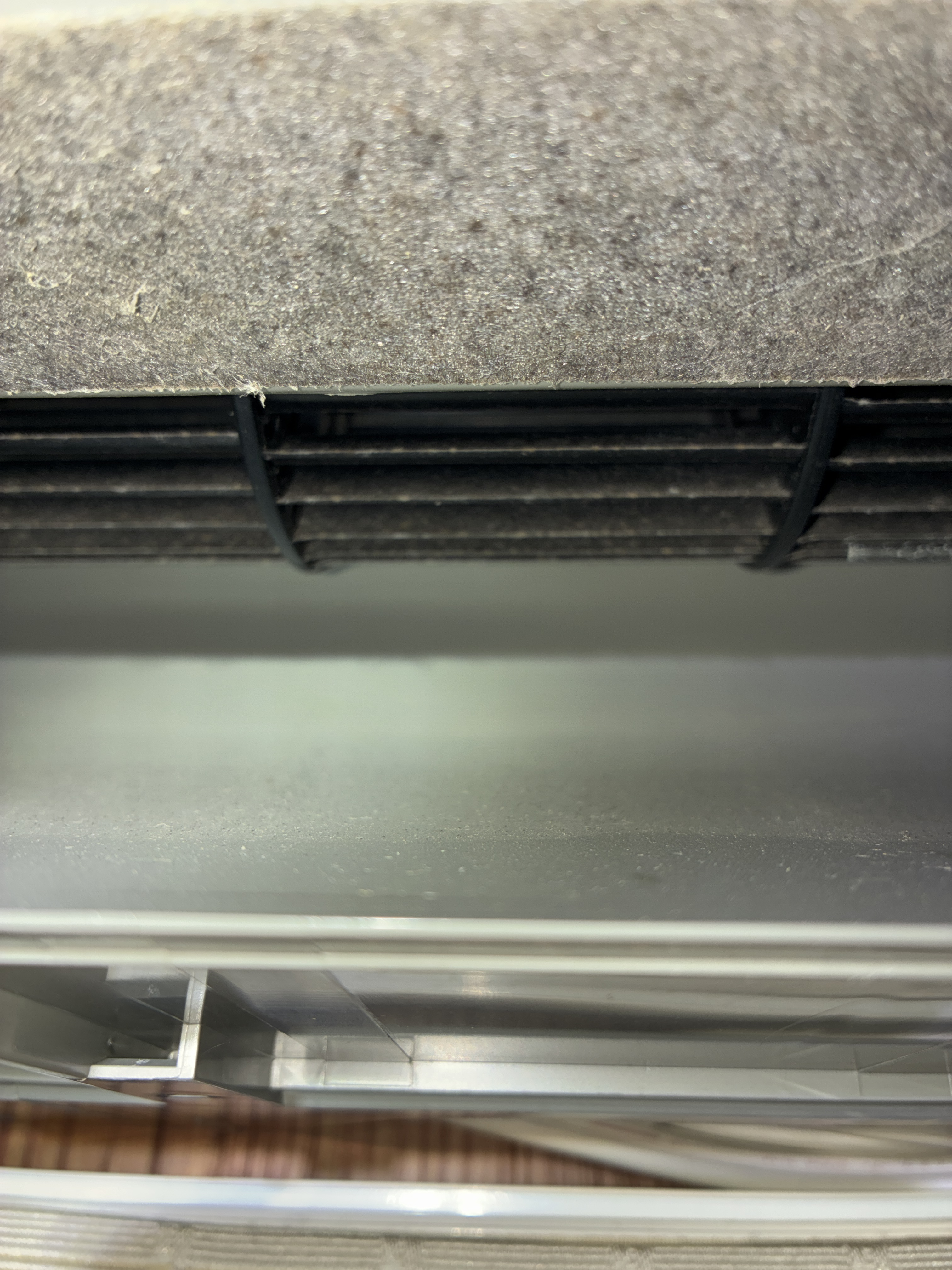 大阪府枚方市の壁掛けエアコンの作業前1