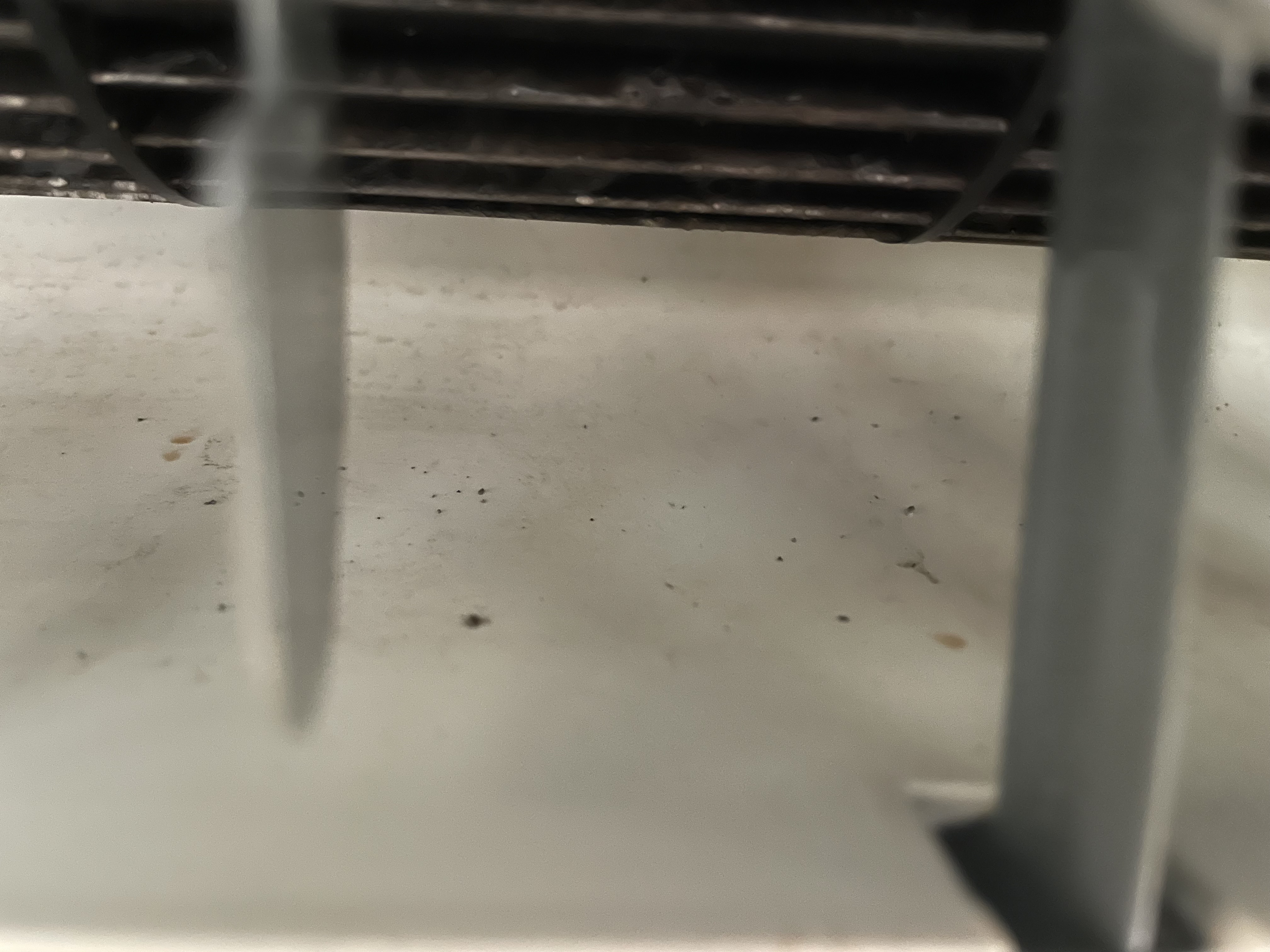 千葉県船橋市の壁掛けエアコンの作業前1