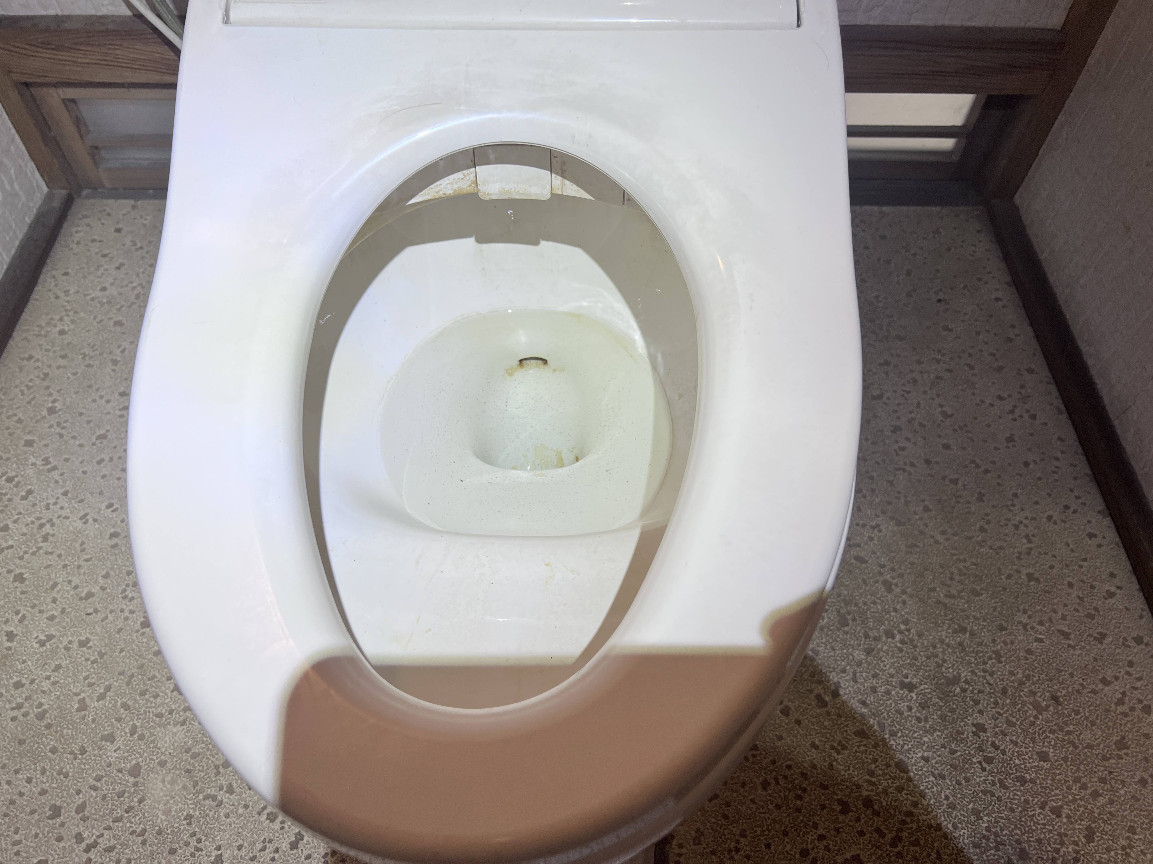 千葉県船橋市小室のトイレクリーニングの作業前3