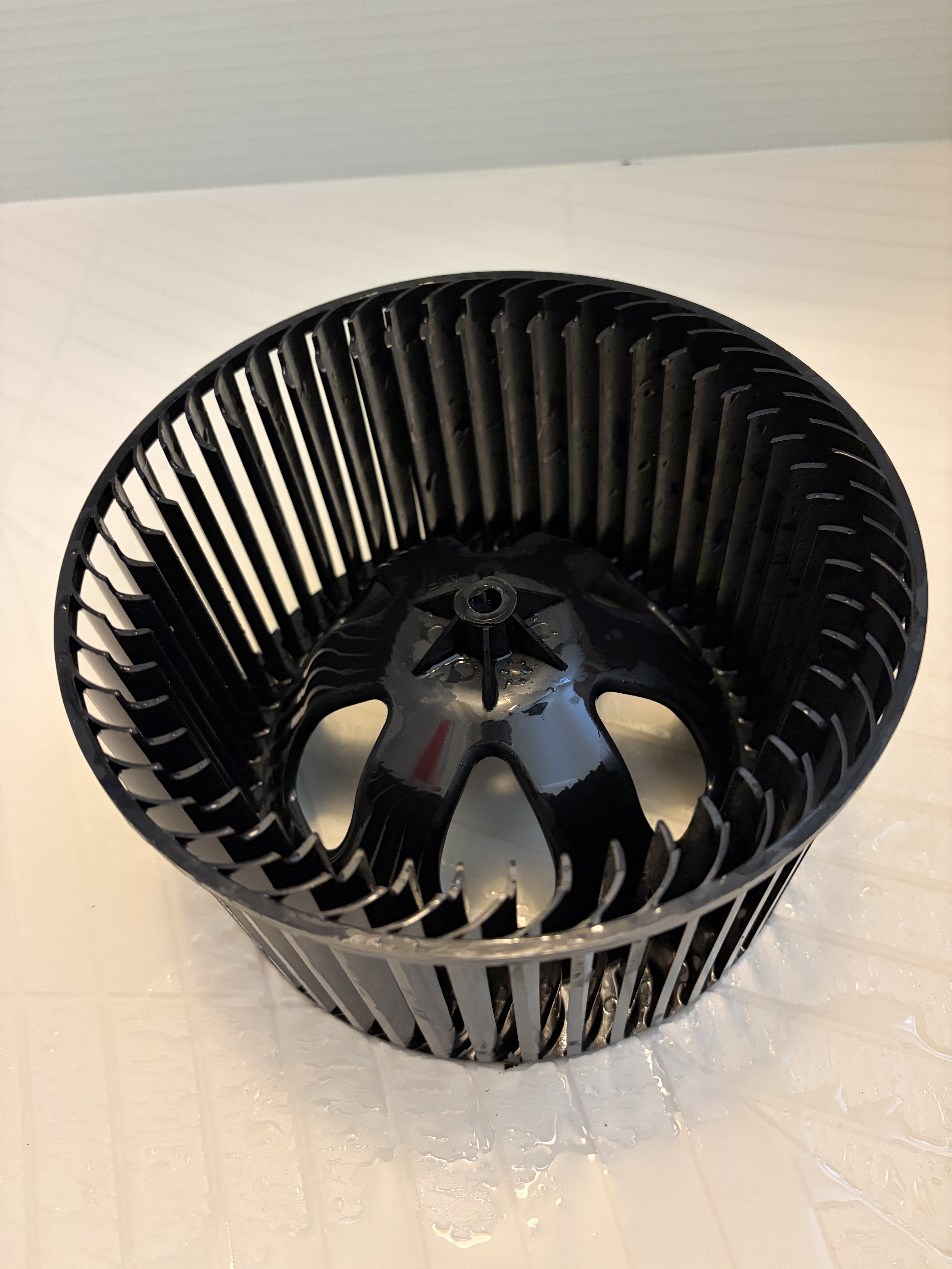 東京都町田市つくし野の浴室乾燥機クリーニングの作業後2